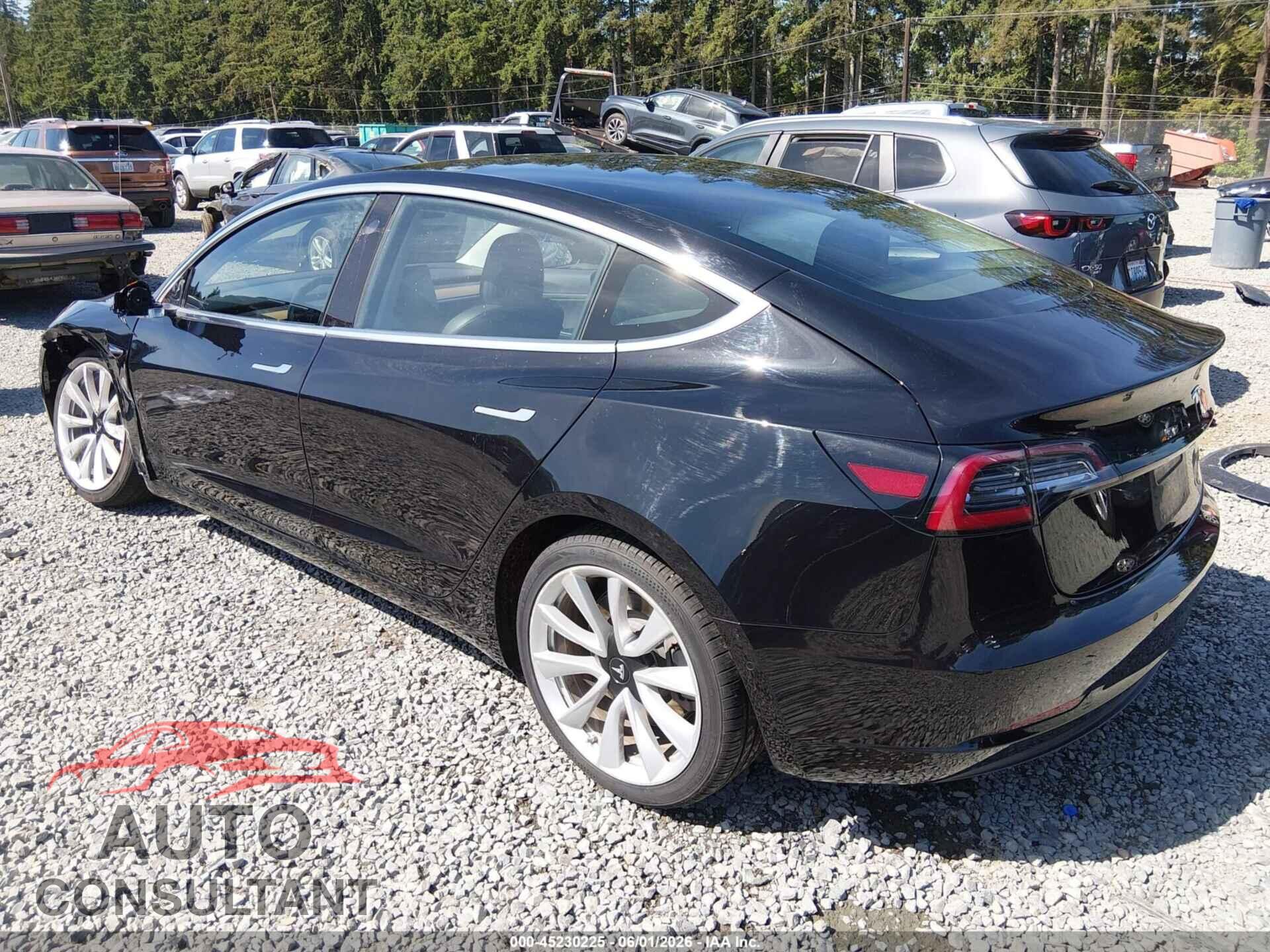 TESLA MODEL 3 2018 - 5YJ3E1EA1JF071135