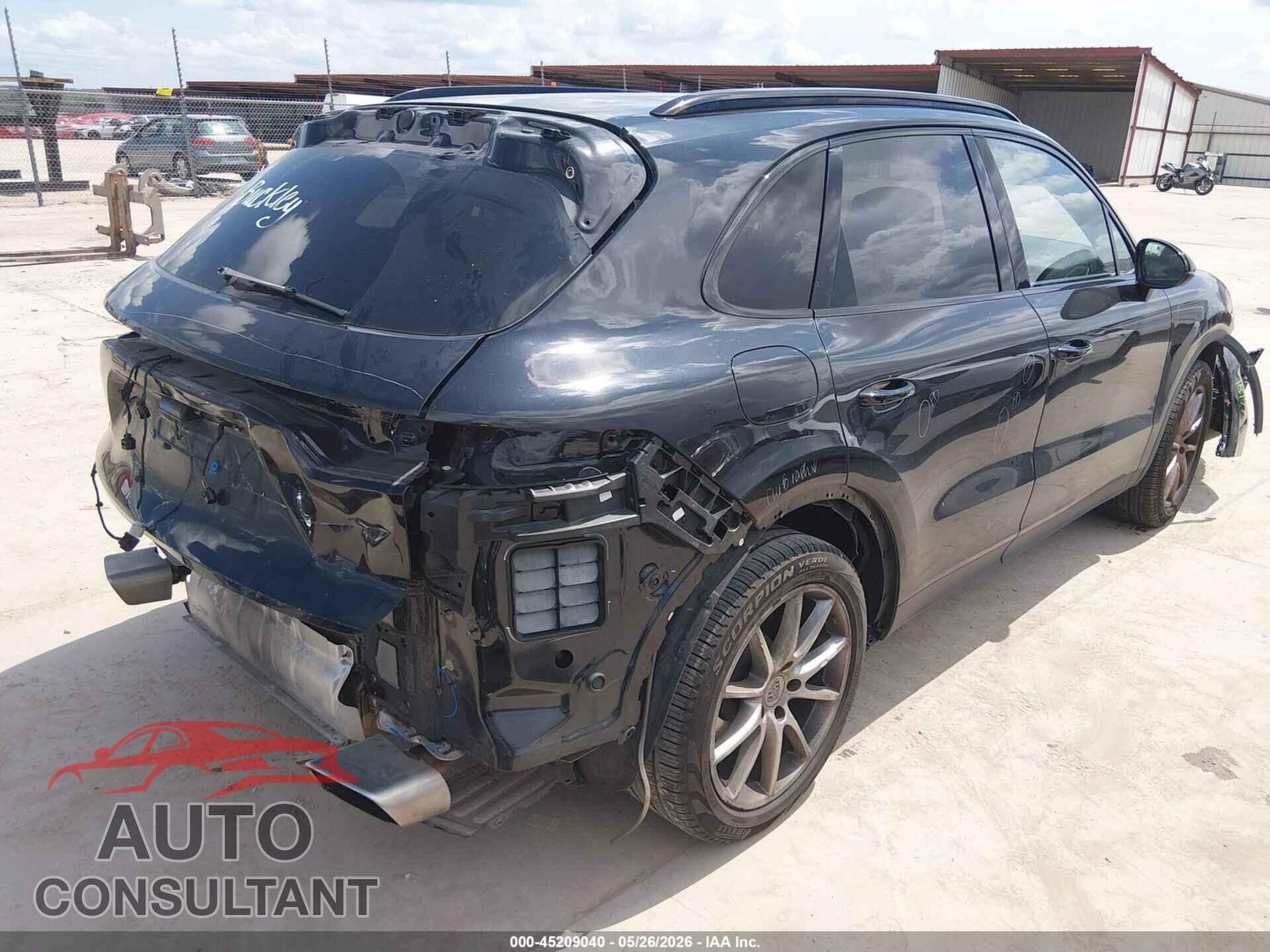 PORSCHE CAYENNE 2019 - WP1AA2AY3KDA05463