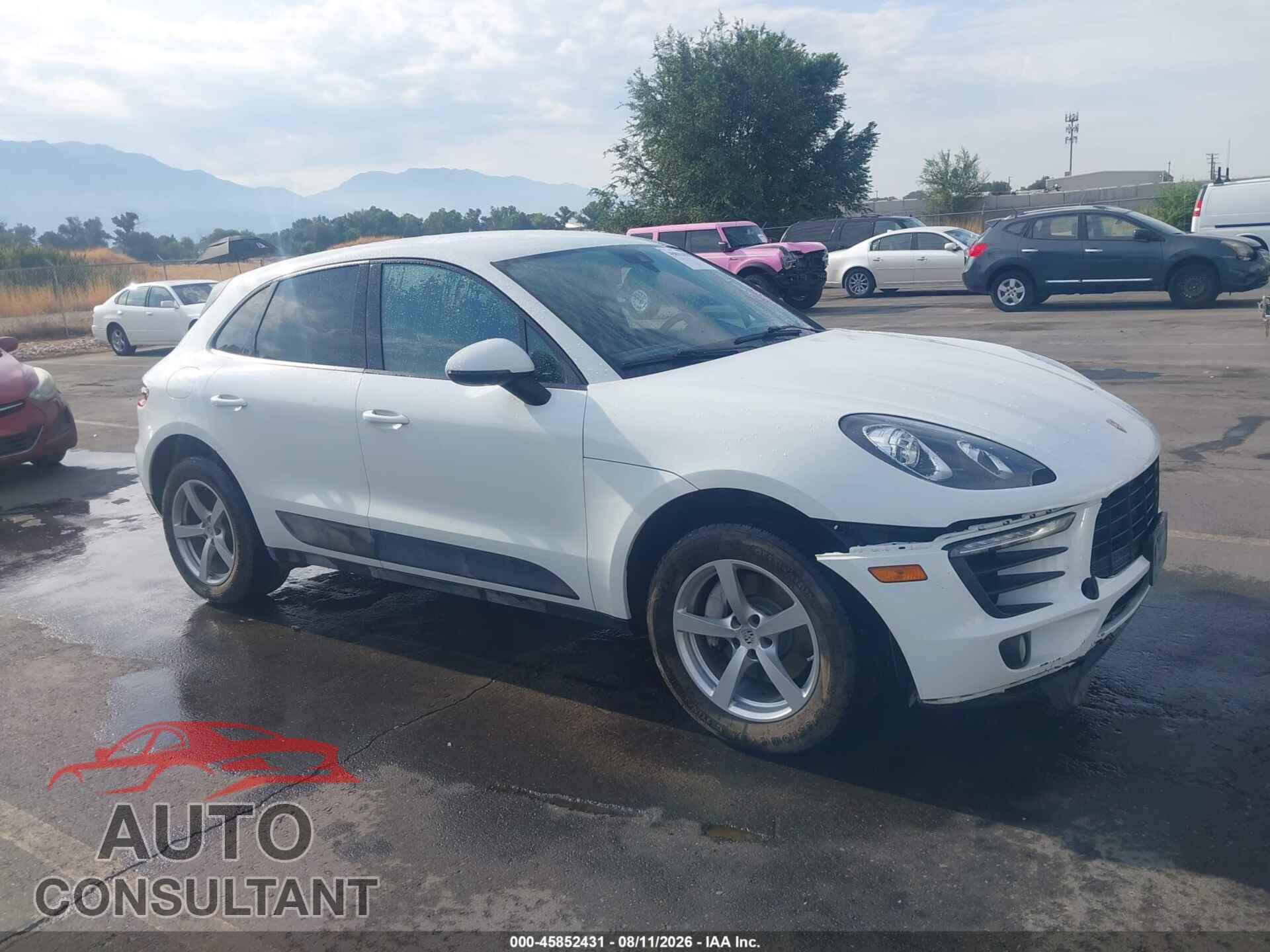 PORSCHE MACAN 2018 - WP1AA2A59JLB01575