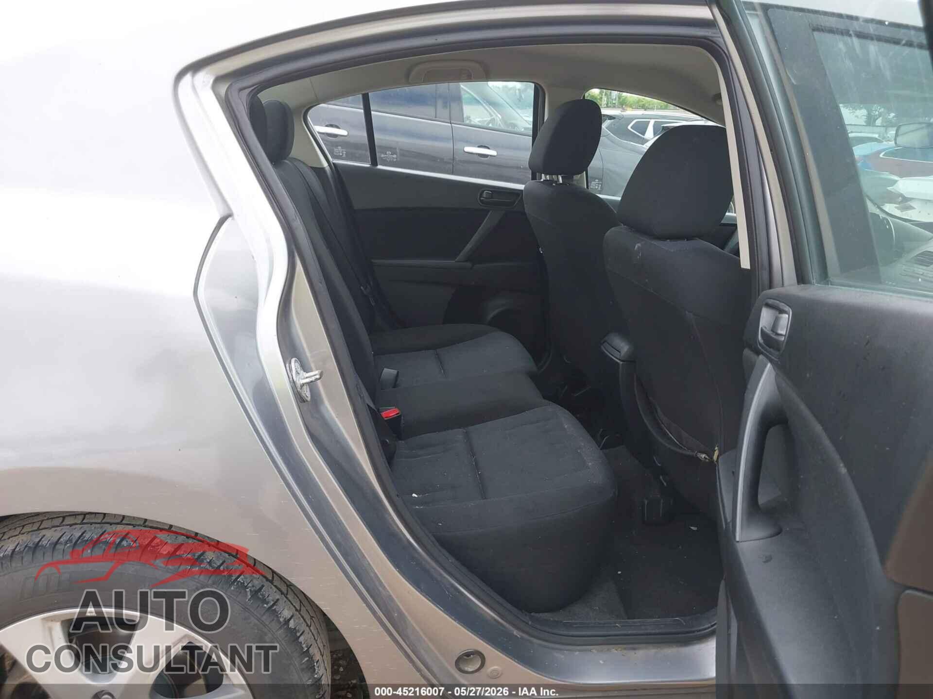 MAZDA MAZDA3 2010 - JM1BL1SF7A1284892
