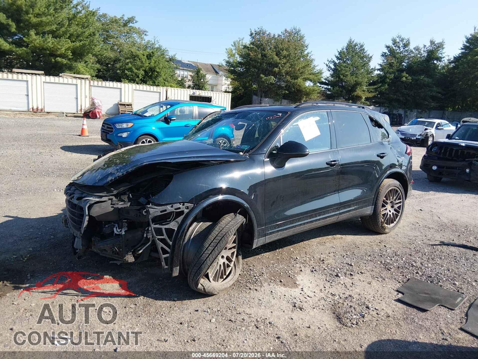 PORSCHE CAYENNE 2017 - WP1AA2A29HKA92298