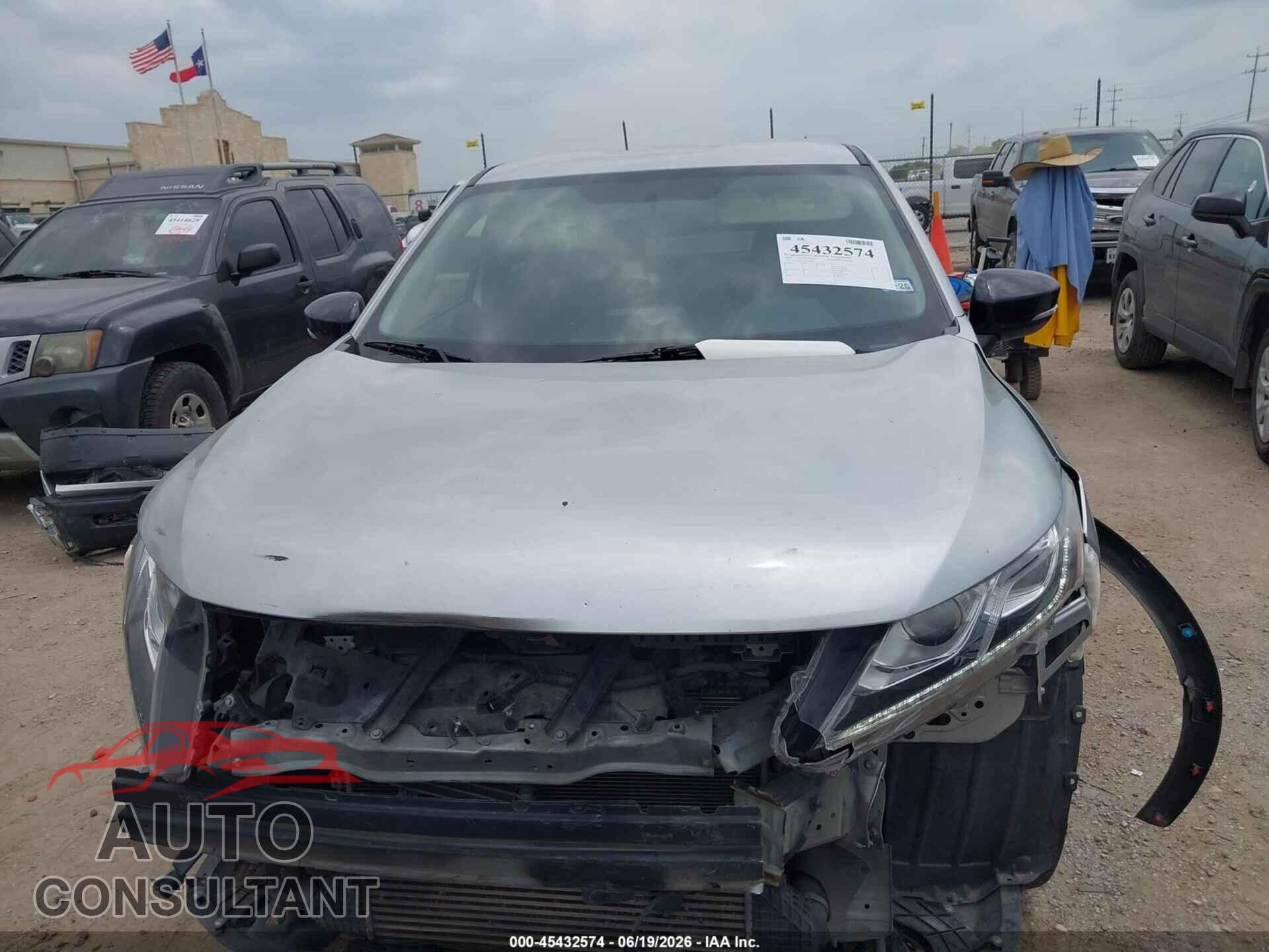 MITSUBISHI ECLIPSE CROSS 2018 - JA4AT4AA1JZ046843