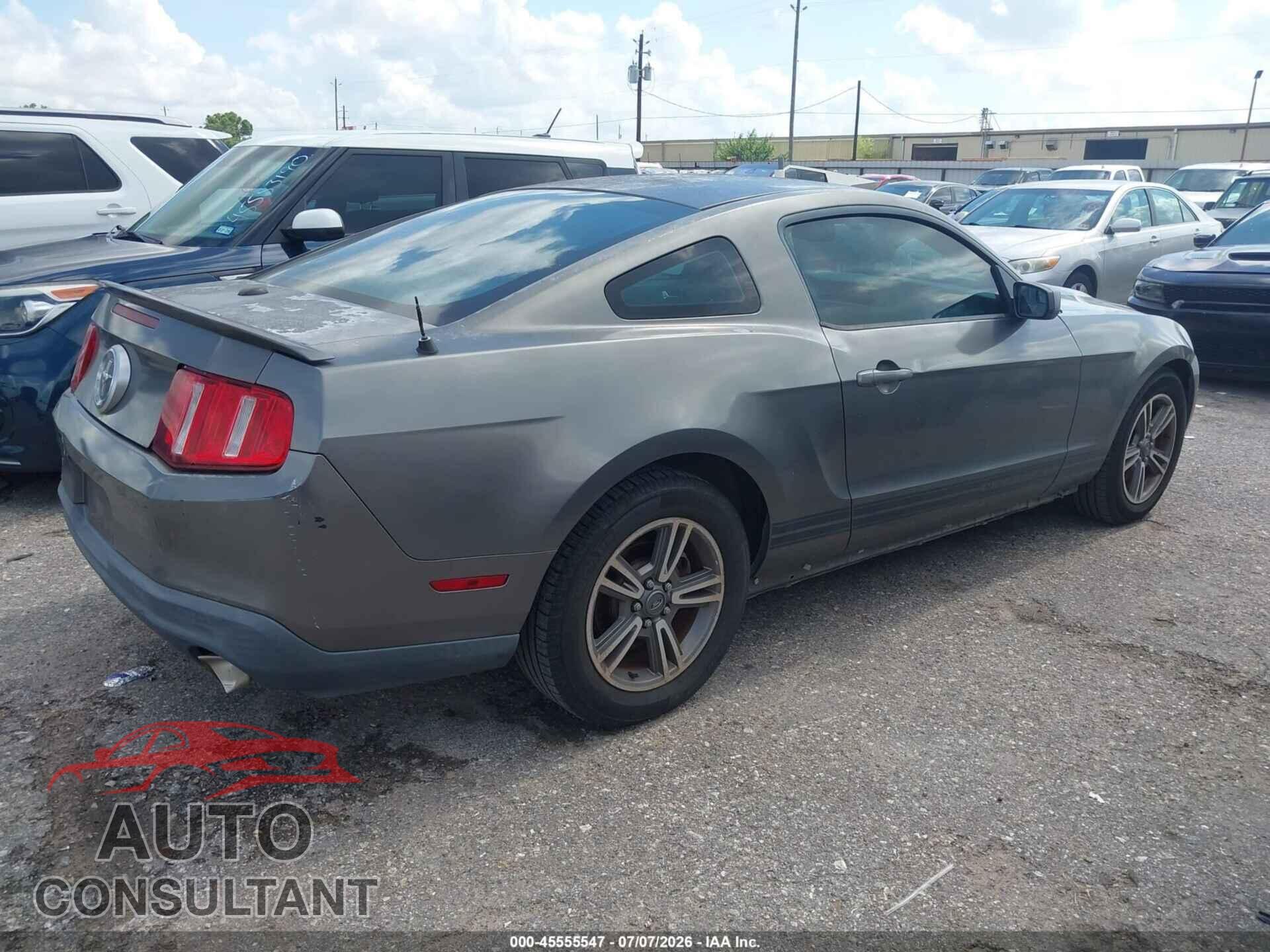 FORD MUSTANG 2011 - 1ZVBP8AM1B5111390