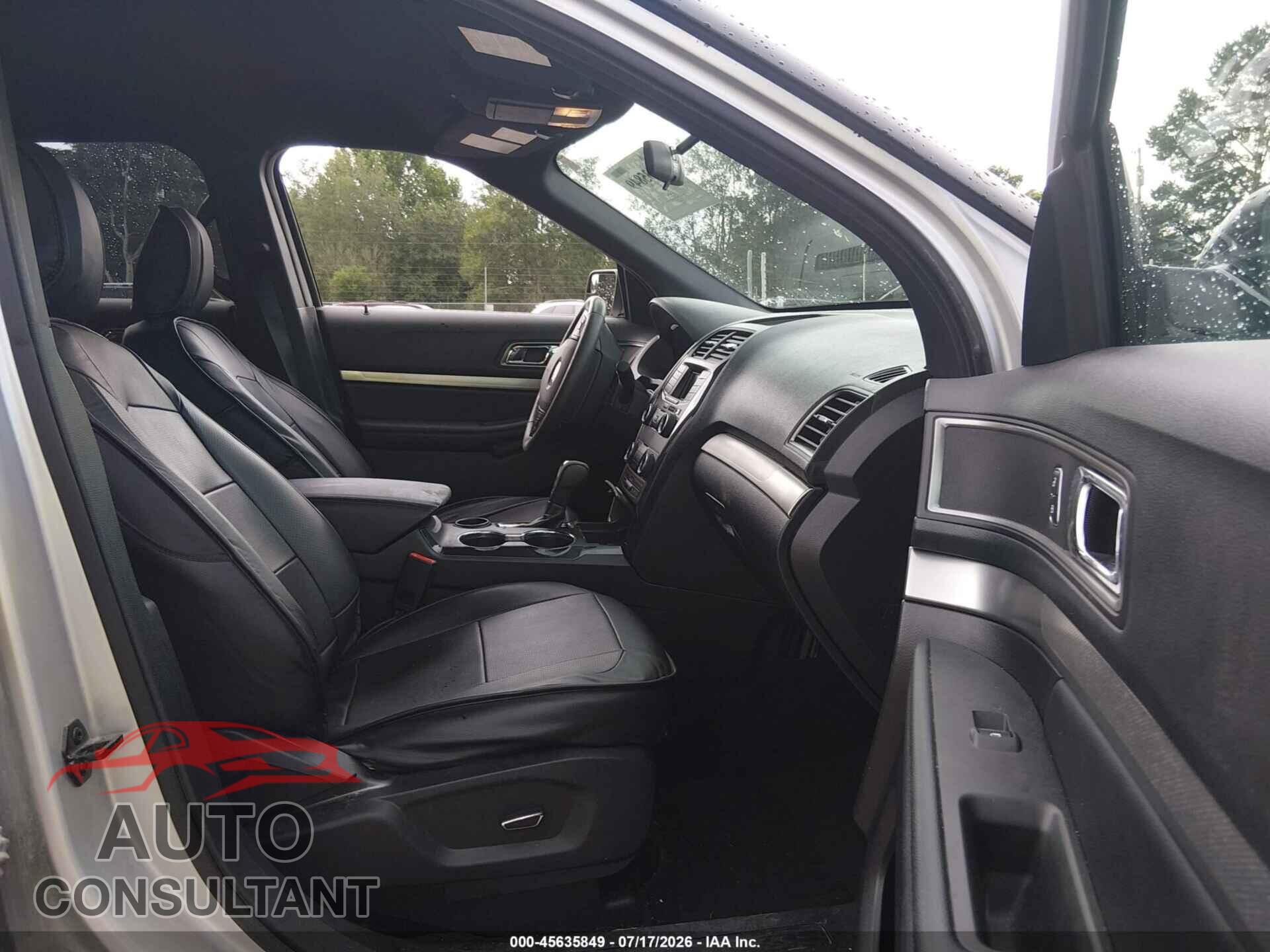 FORD EXPLORER 2018 - 1FM5K7D84JGB15522