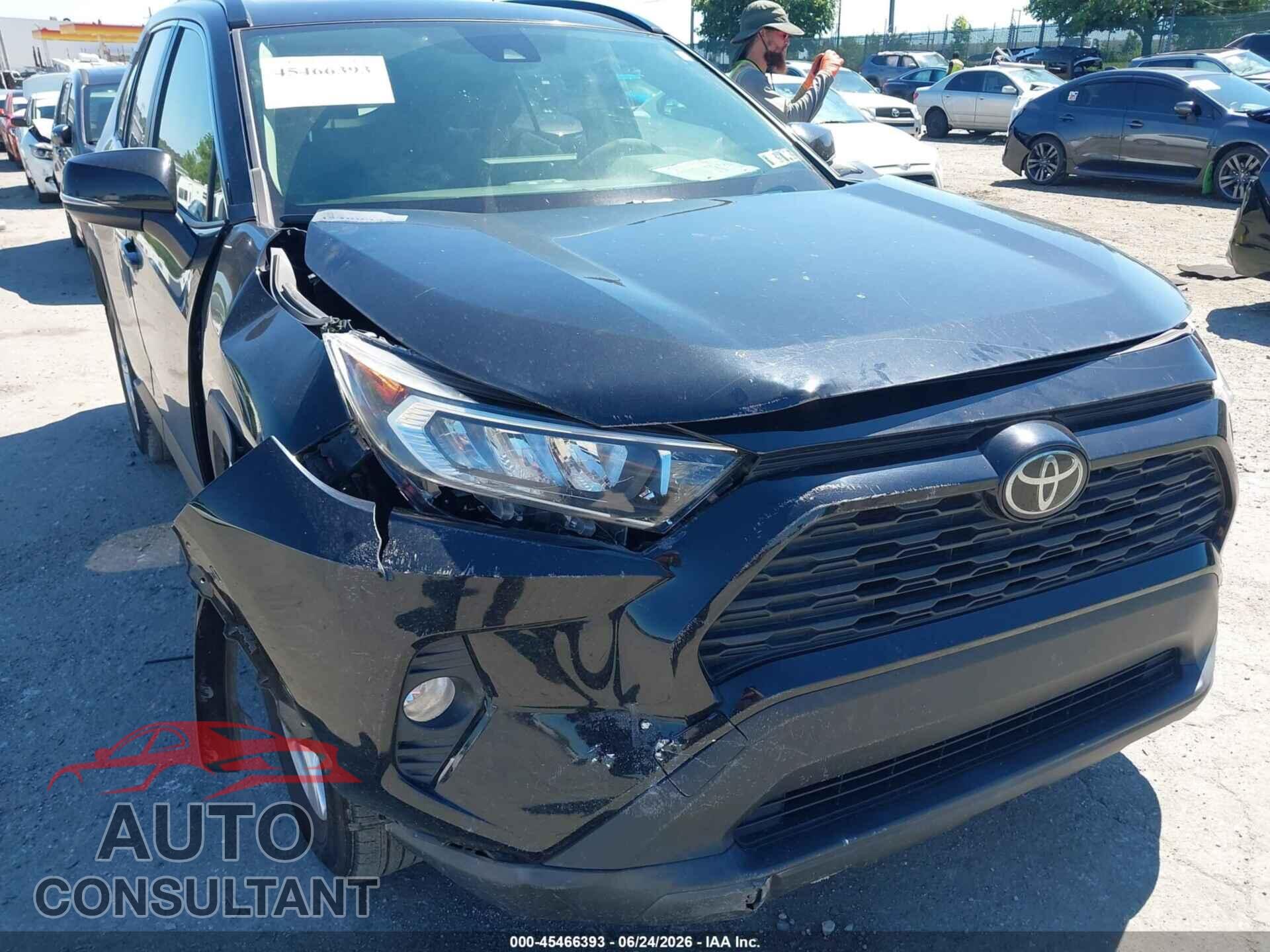 TOYOTA RAV4 2019 - JTMP1RFV4KD033775