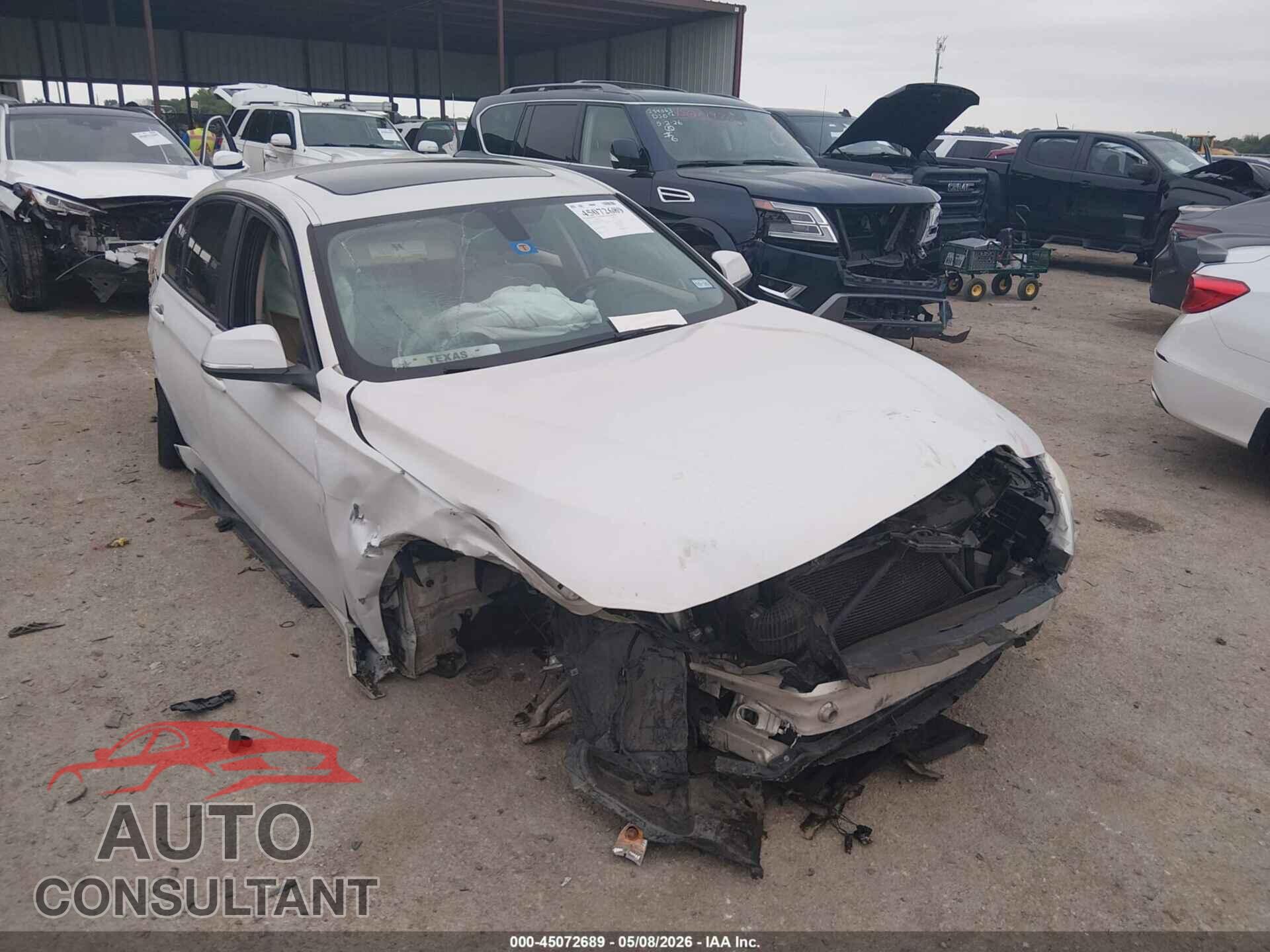 BMW 320I 2015 - WBA3B1G50FNT63437