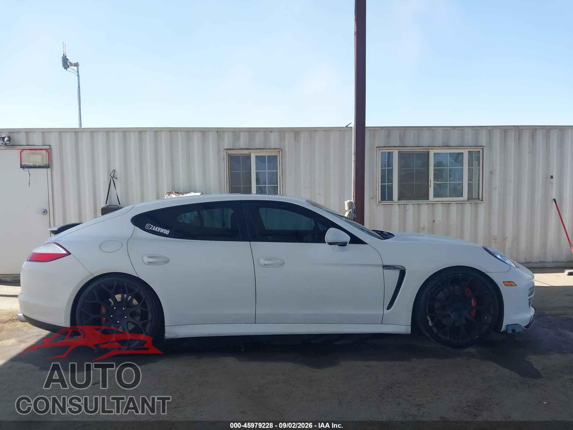 PORSCHE PANAMERA 2011 - WP0AA2A76BL018075