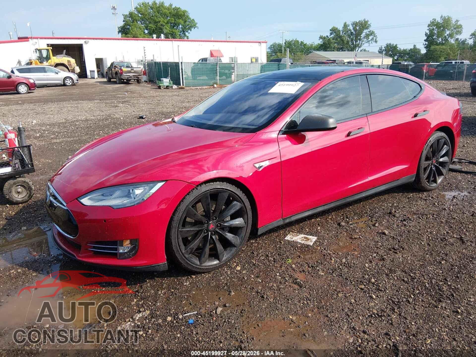 TESLA MODEL S 2013 - 5YJSA1DP4DFP24087