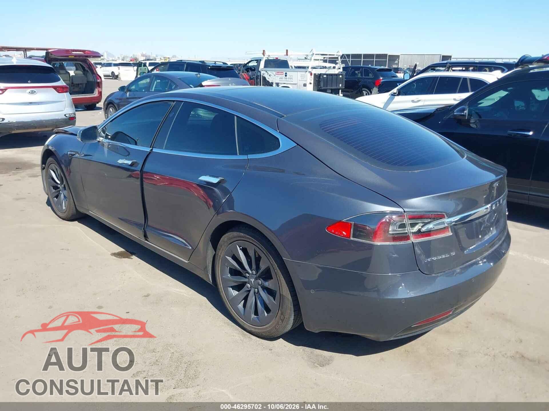 TESLA MODEL S 2019 - 5YJSA1E22KF307177