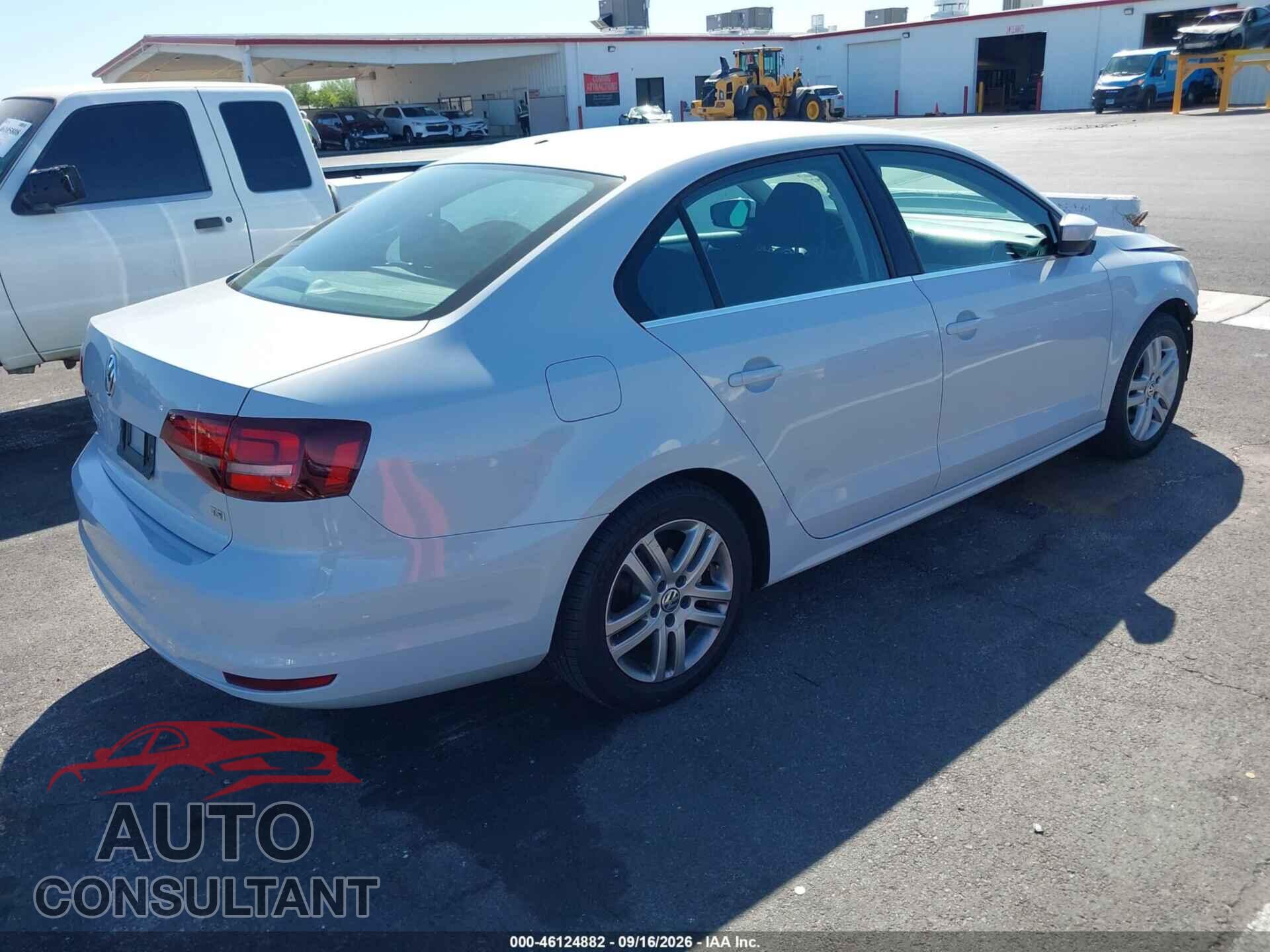 VOLKSWAGEN JETTA 2017 - 3VW2B7AJ7HM378647