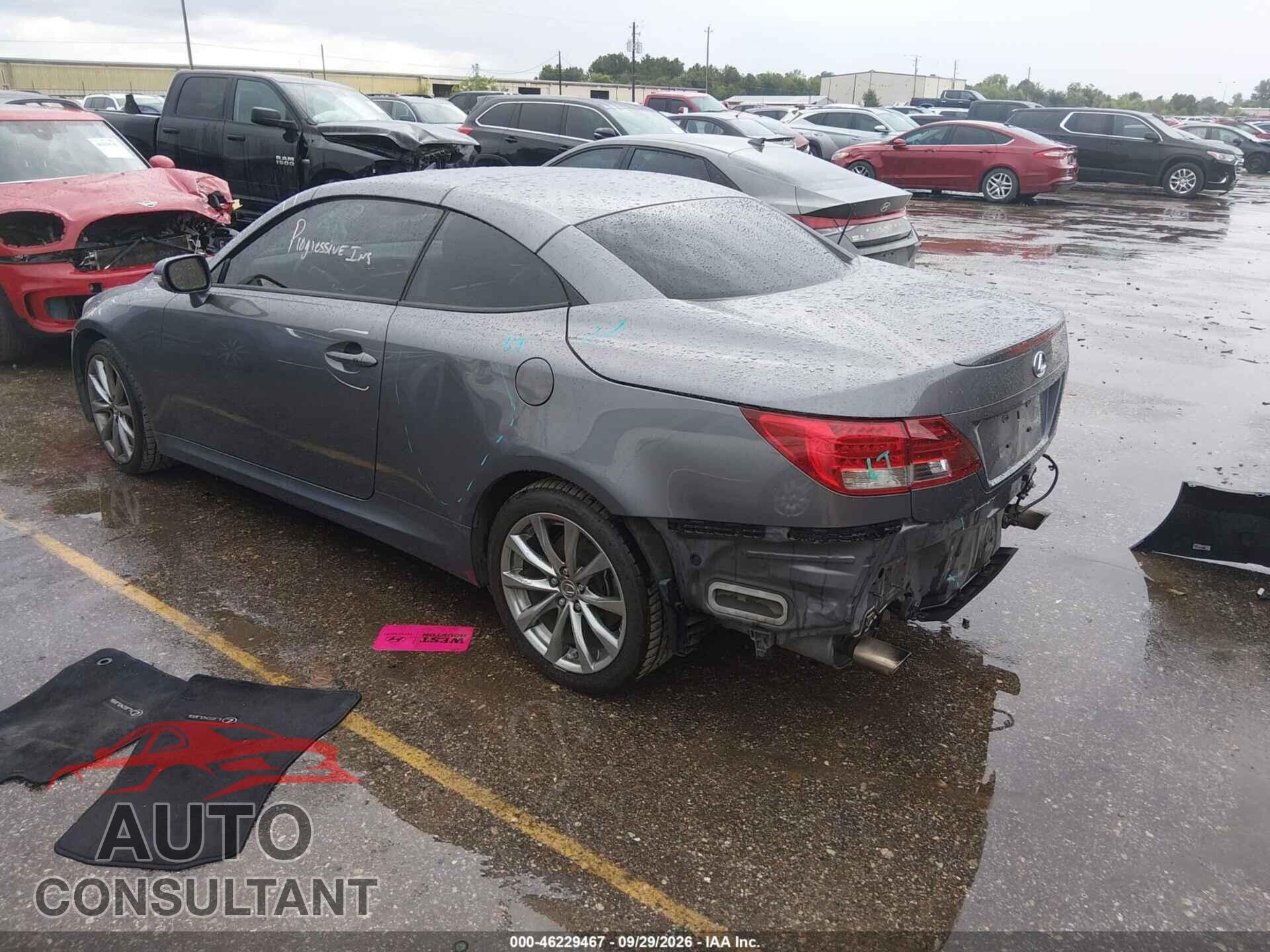 LEXUS IS 250C 2015 - JTHFF2C23F2532923