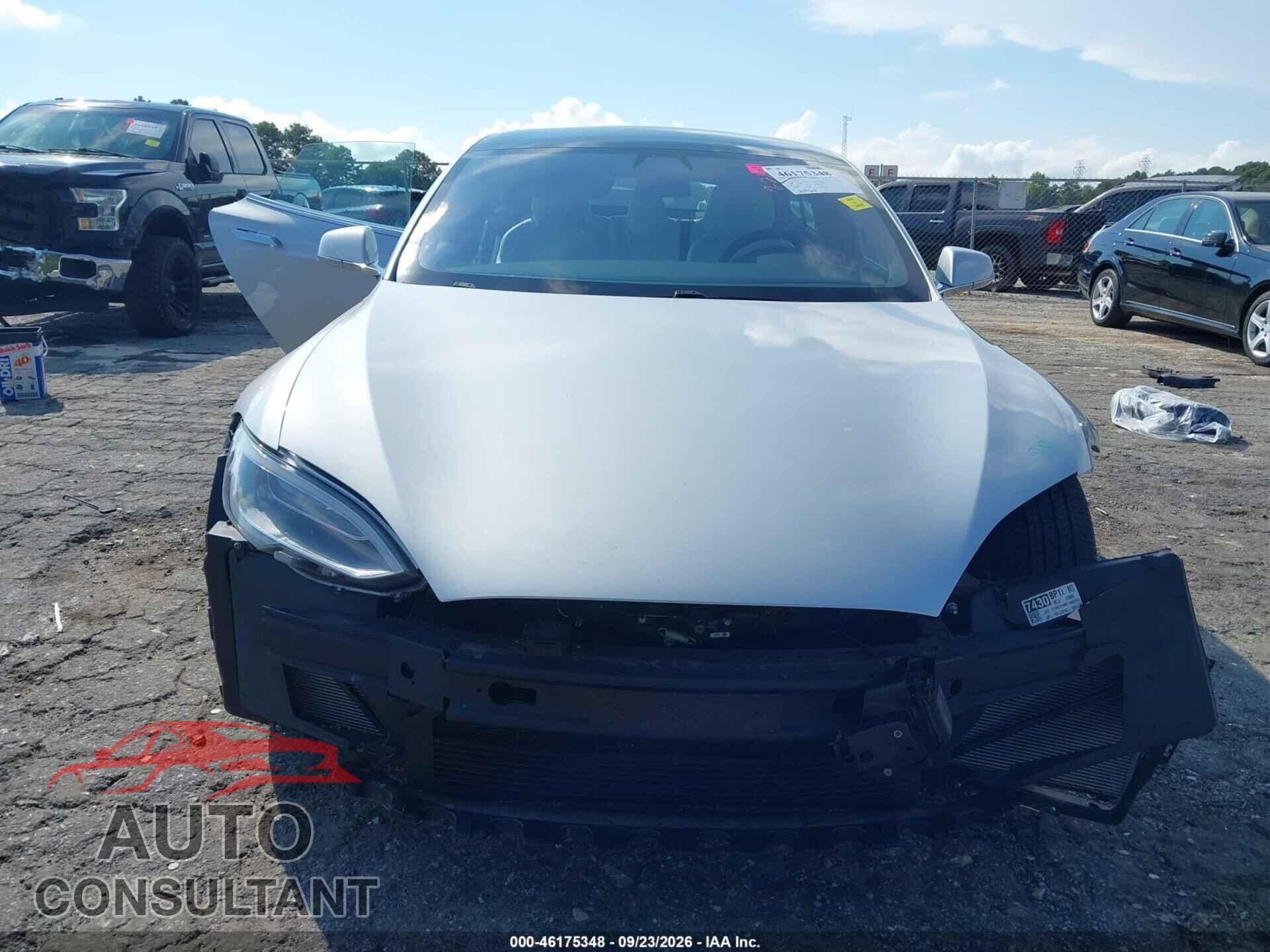 TESLA MODEL S 2018 - 5YJSA1E27JF268343