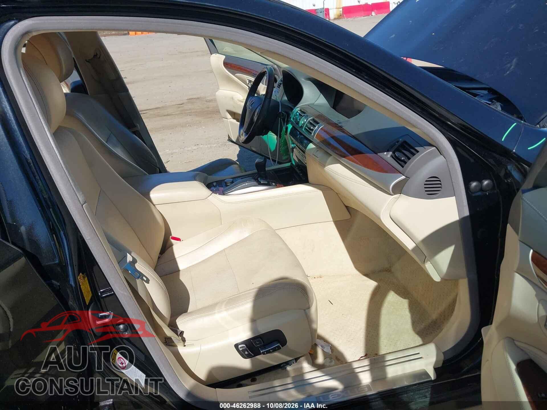 LEXUS LS 460 2013 - JTHCL5EF7D5016735