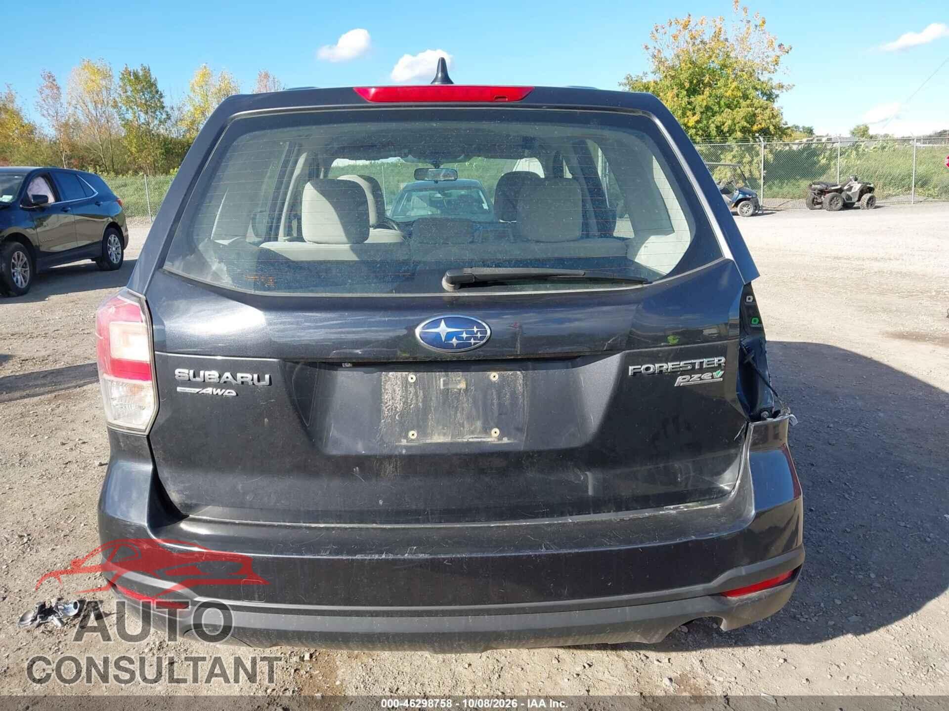 SUBARU FORESTER 2017 - JF2SJAAC2HH444726