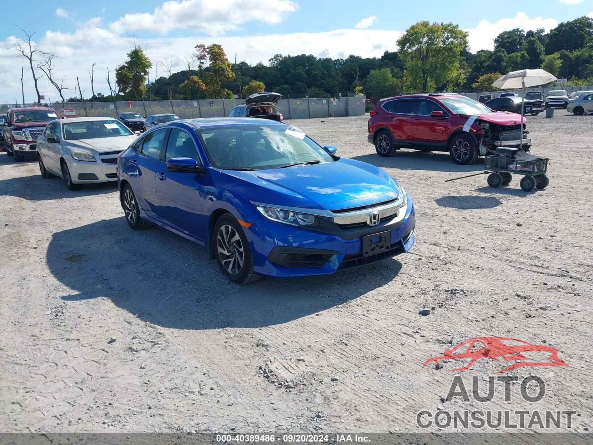 HONDA CIVIC 2017 - 2HGFC2F70HH557324