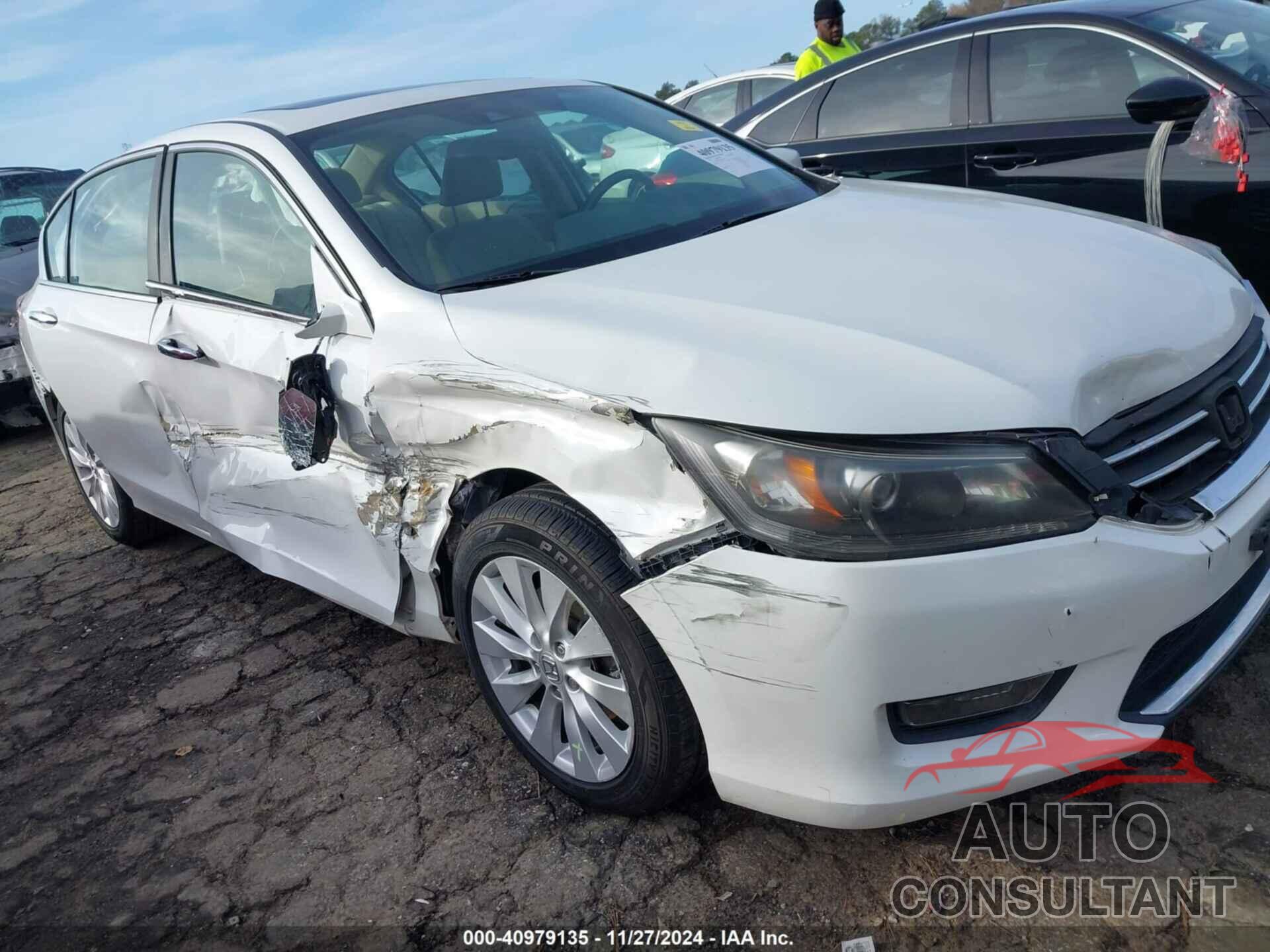 HONDA ACCORD 2015 - 1HGCR2F8XFA183701