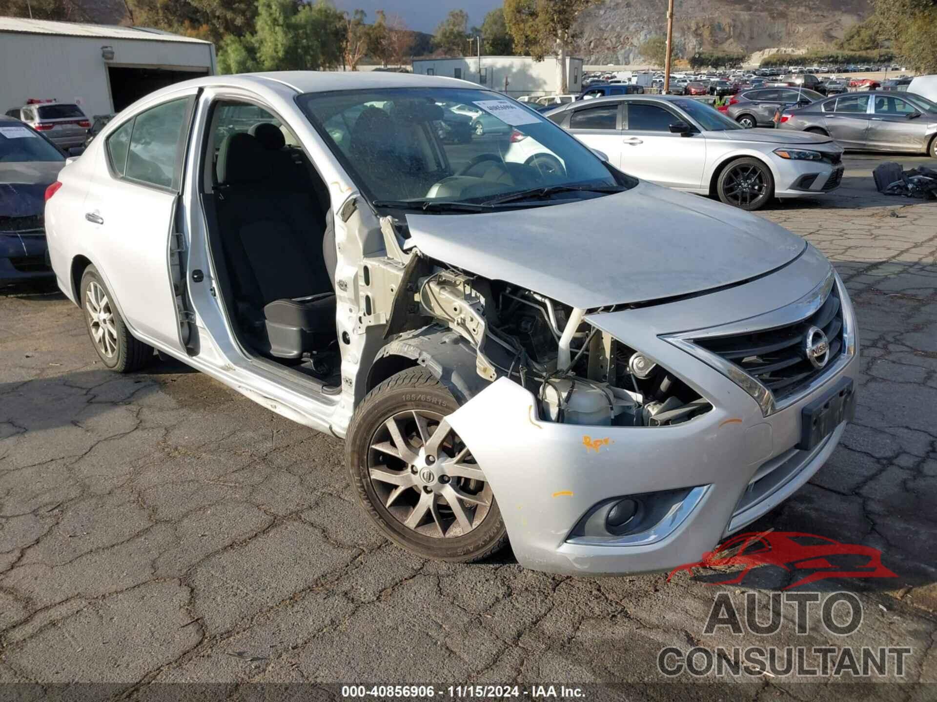 NISSAN VERSA 2018 - 3N1CN7AP9JL872042