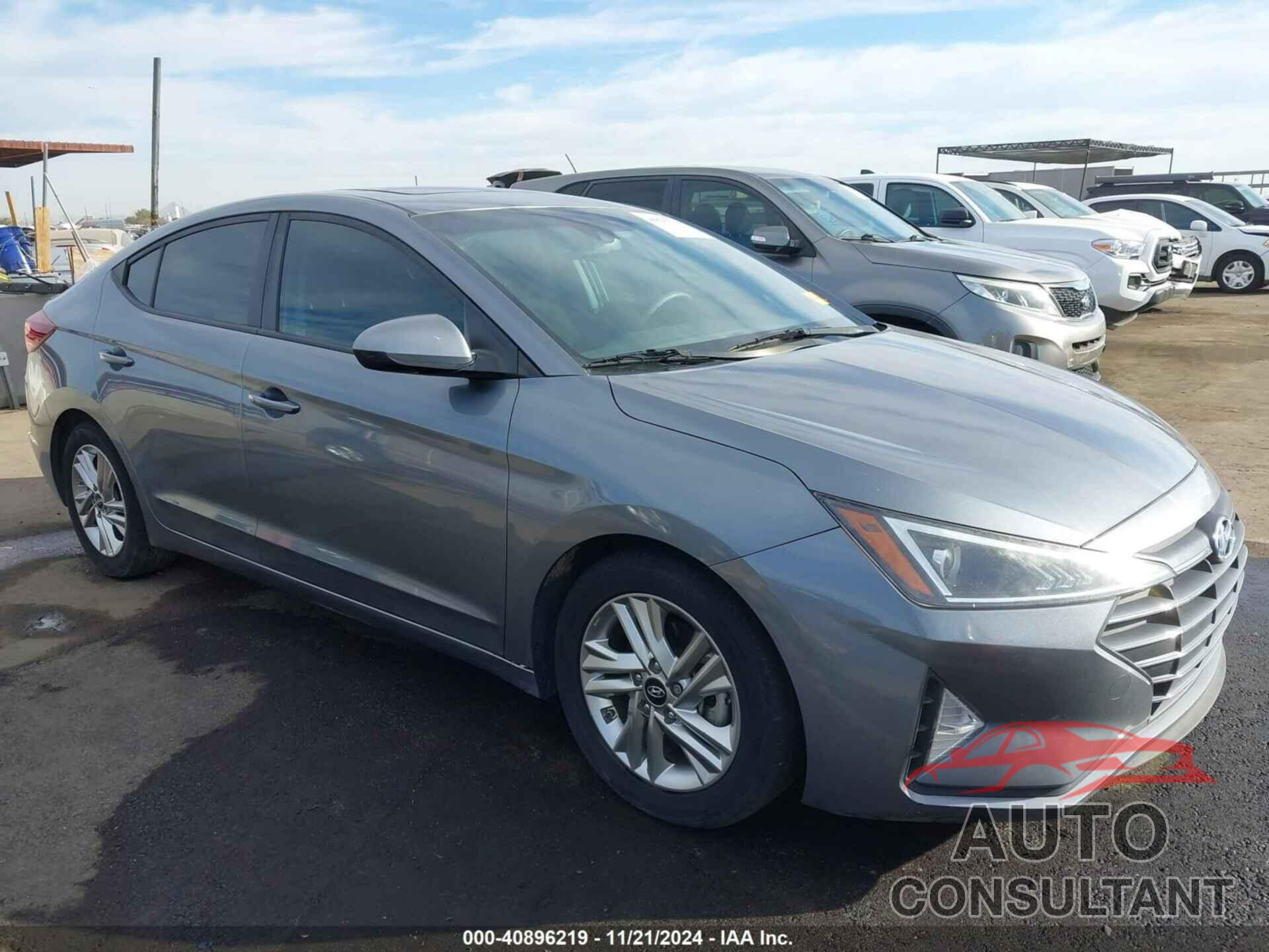HYUNDAI ELANTRA 2019 - KMHD84LF5KU874580