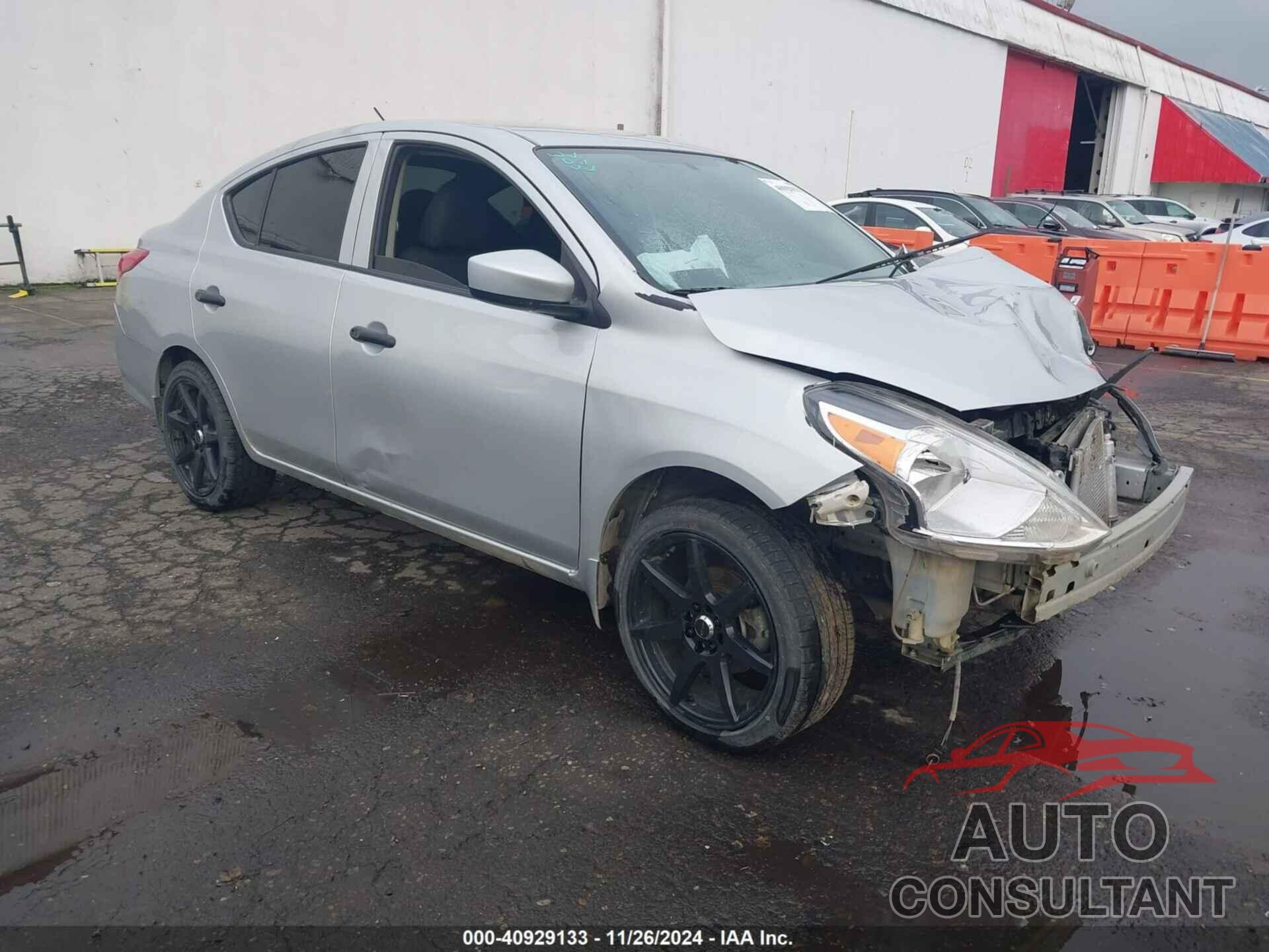 NISSAN VERSA 2019 - 3N1CN7AP8KL846291