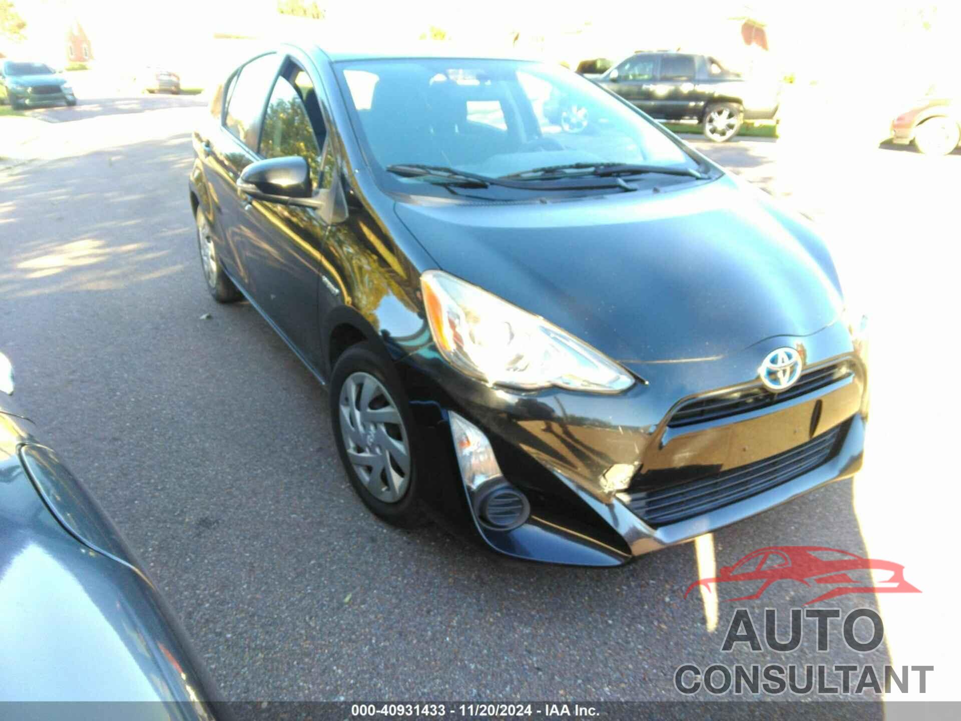 TOYOTA PRIUS C 2015 - JTDKDTB34F1575873