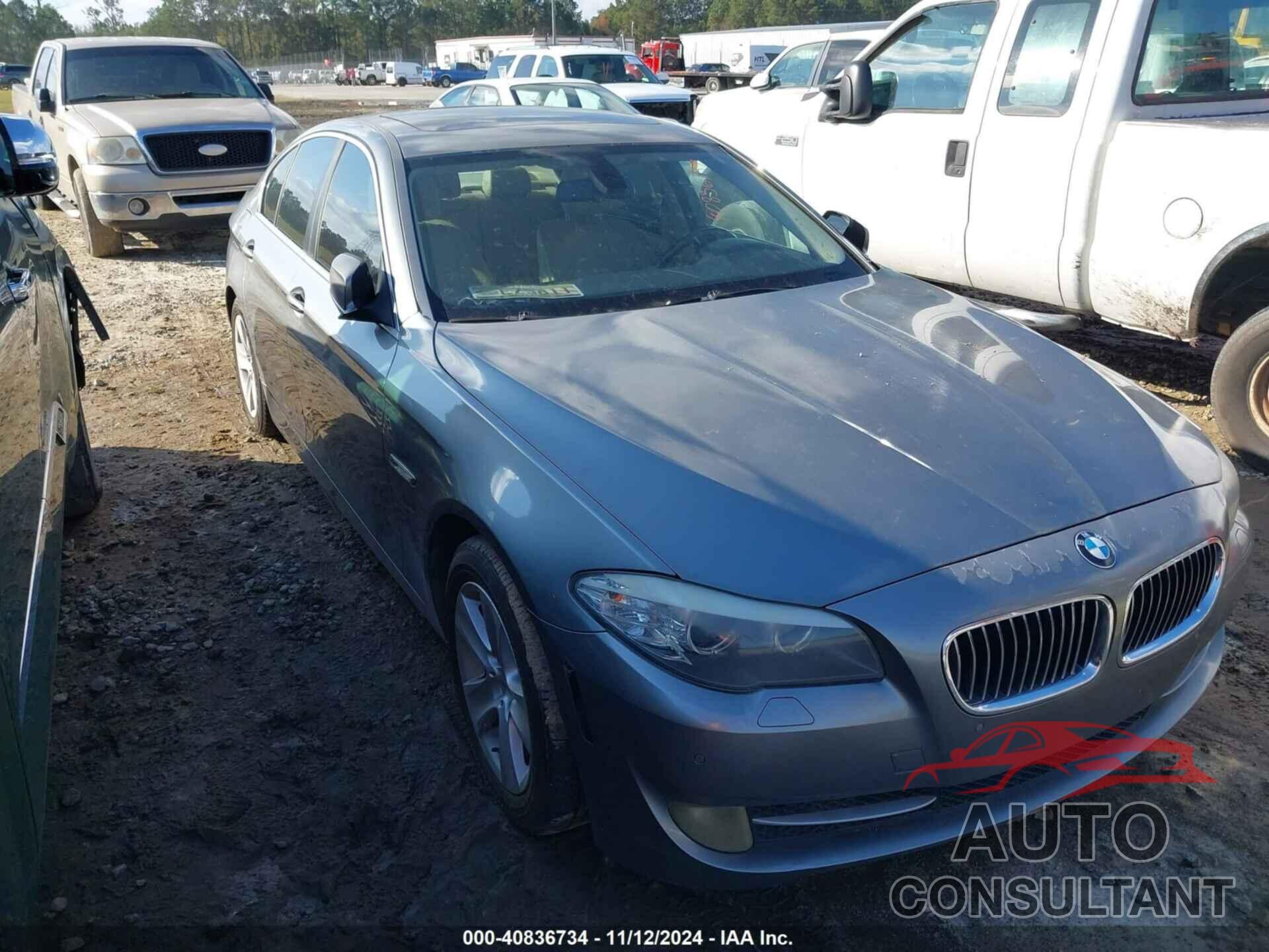 BMW 528I 2011 - WBAFR1C55BC741885