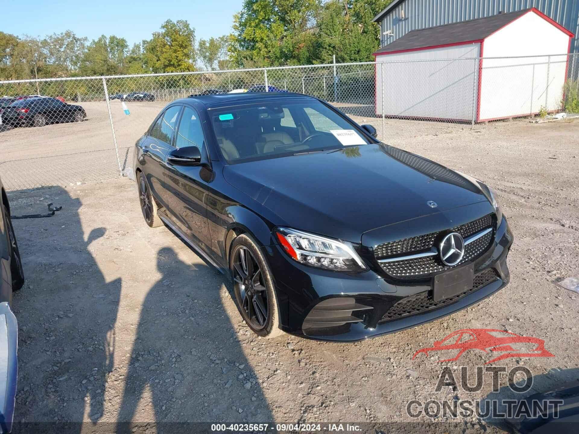 MERCEDES-BENZ C 300 2019 - 55SWF8EB2KU305908