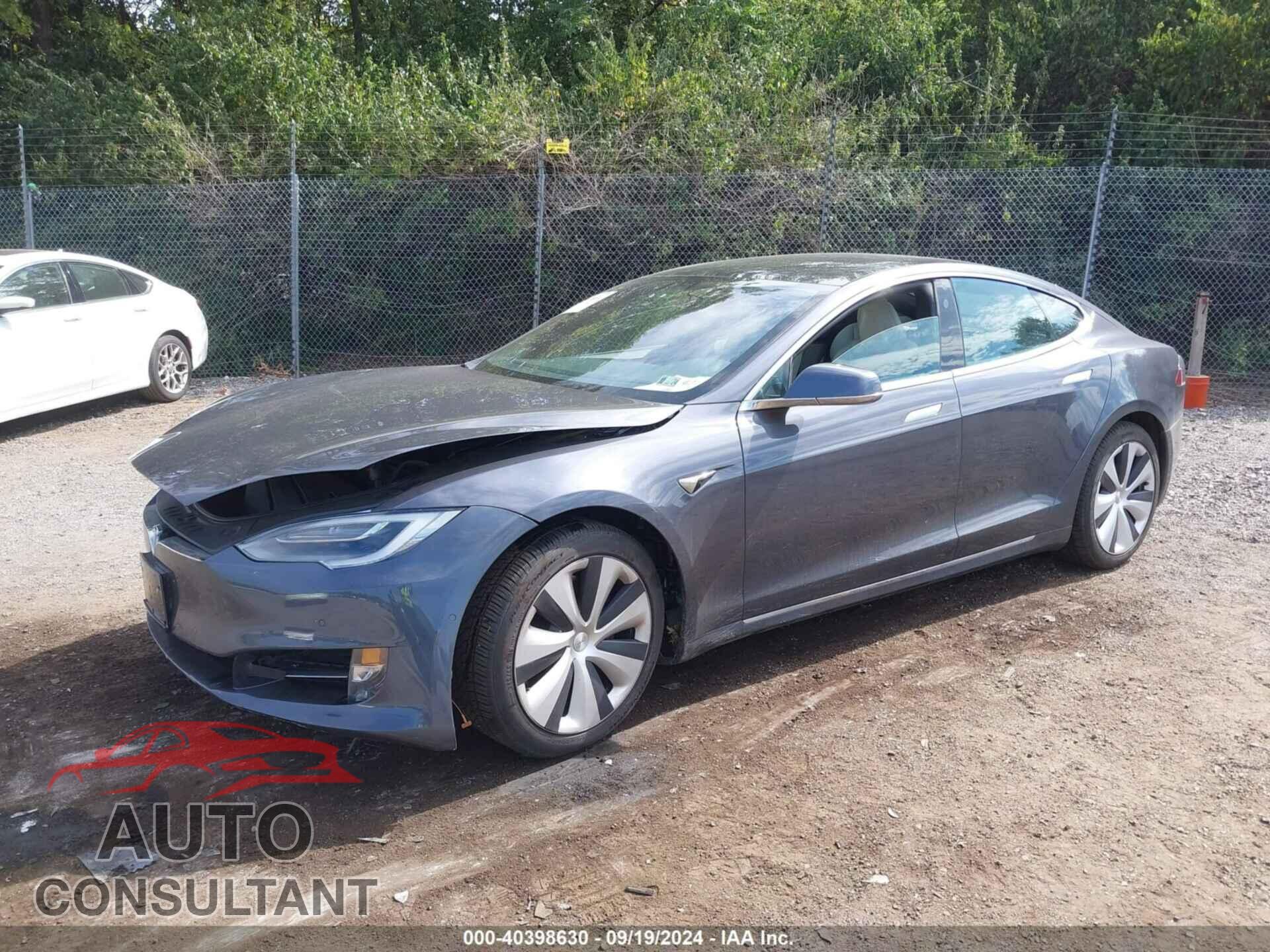 TESLA MODEL S 2020 - 5YJSA1E22LF413338