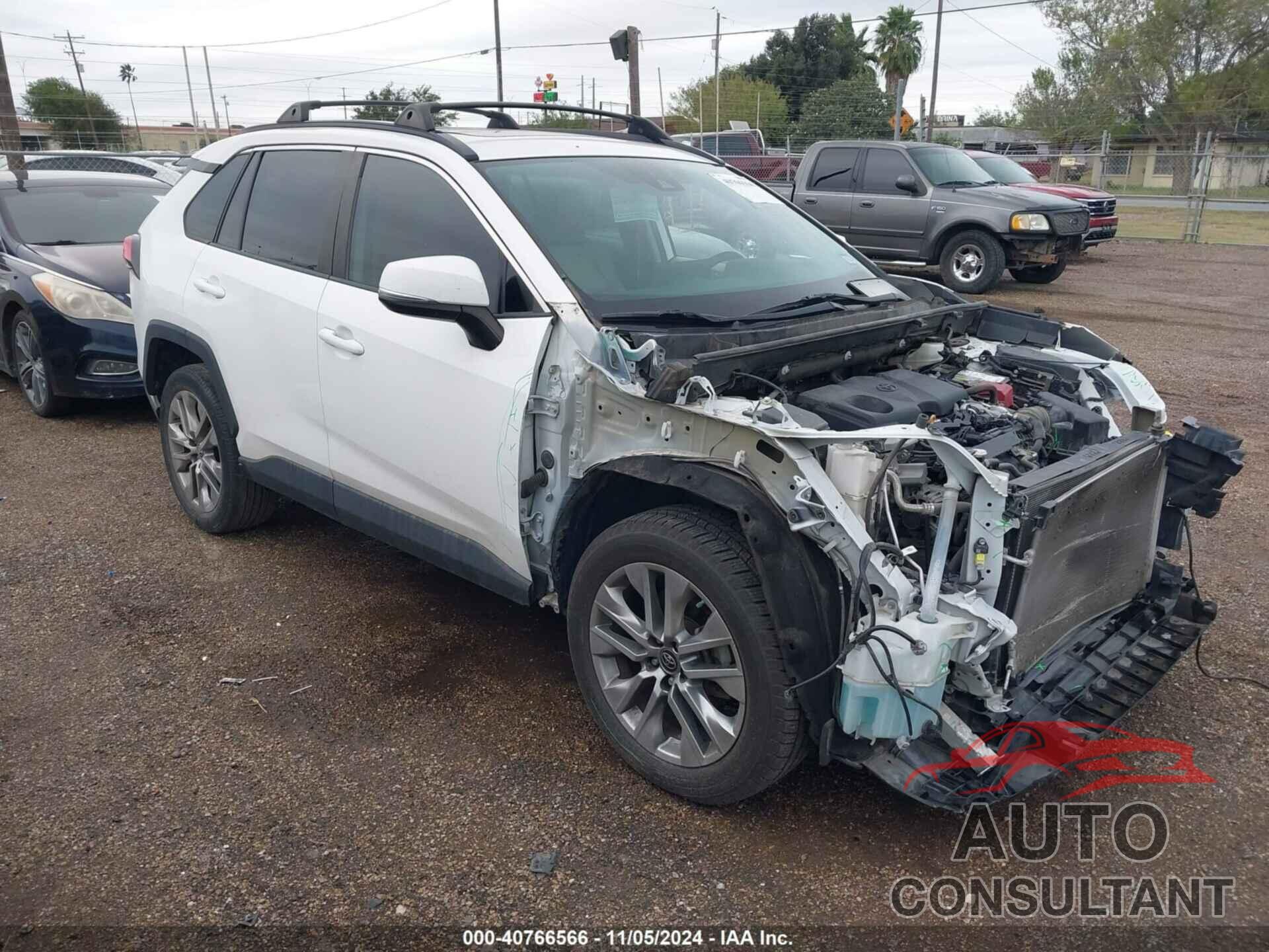 TOYOTA RAV4 2019 - 2T3C1RFV6KC024692