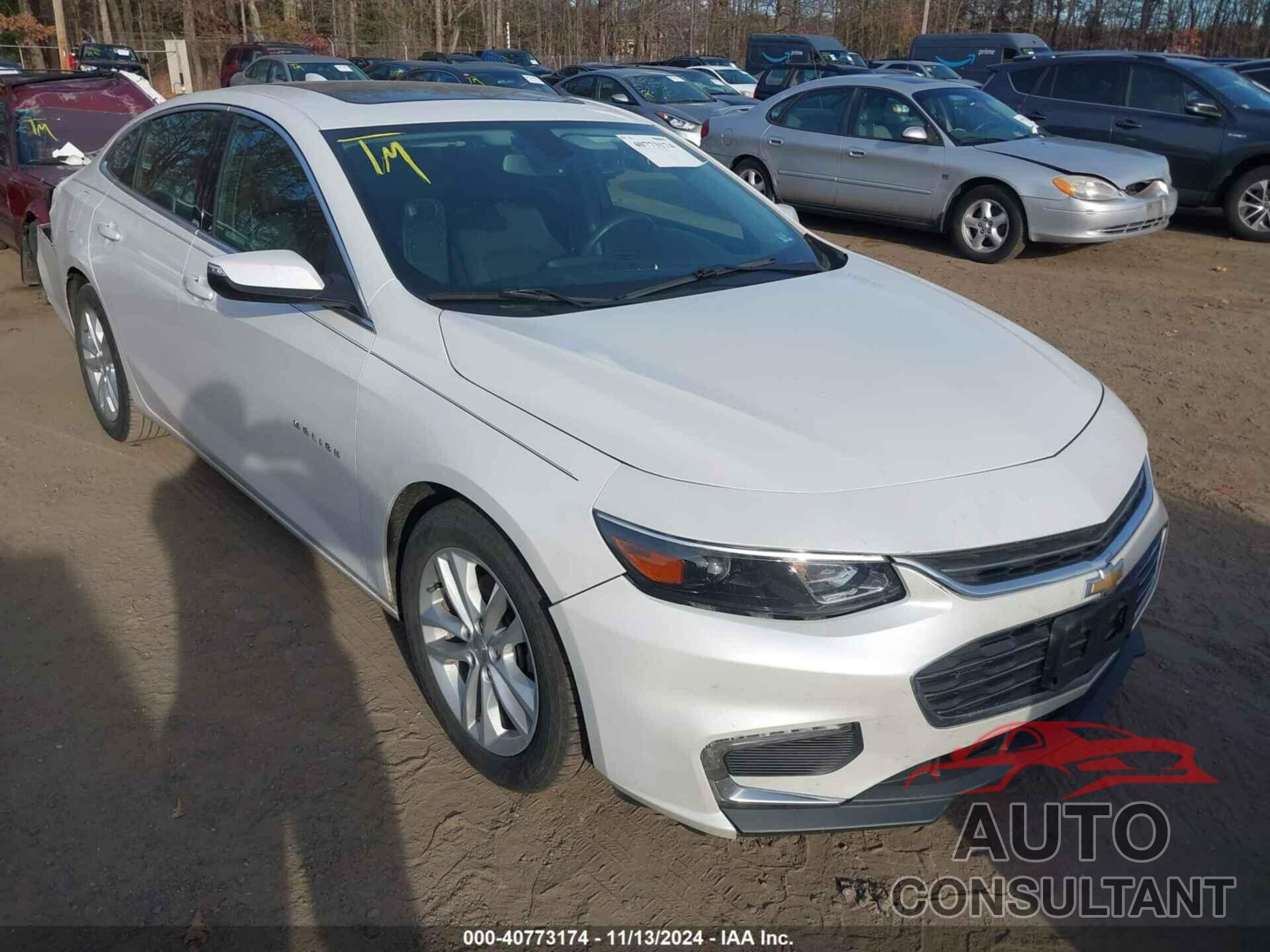 CHEVROLET MALIBU 2017 - 1G1ZE5ST7HF236160