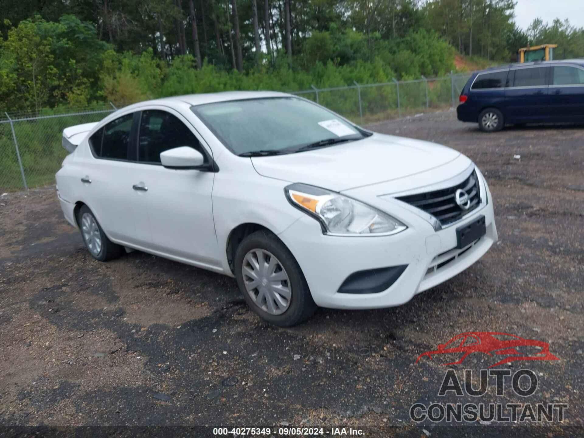 NISSAN VERSA 2019 - 3N1CN7AP3KL824019