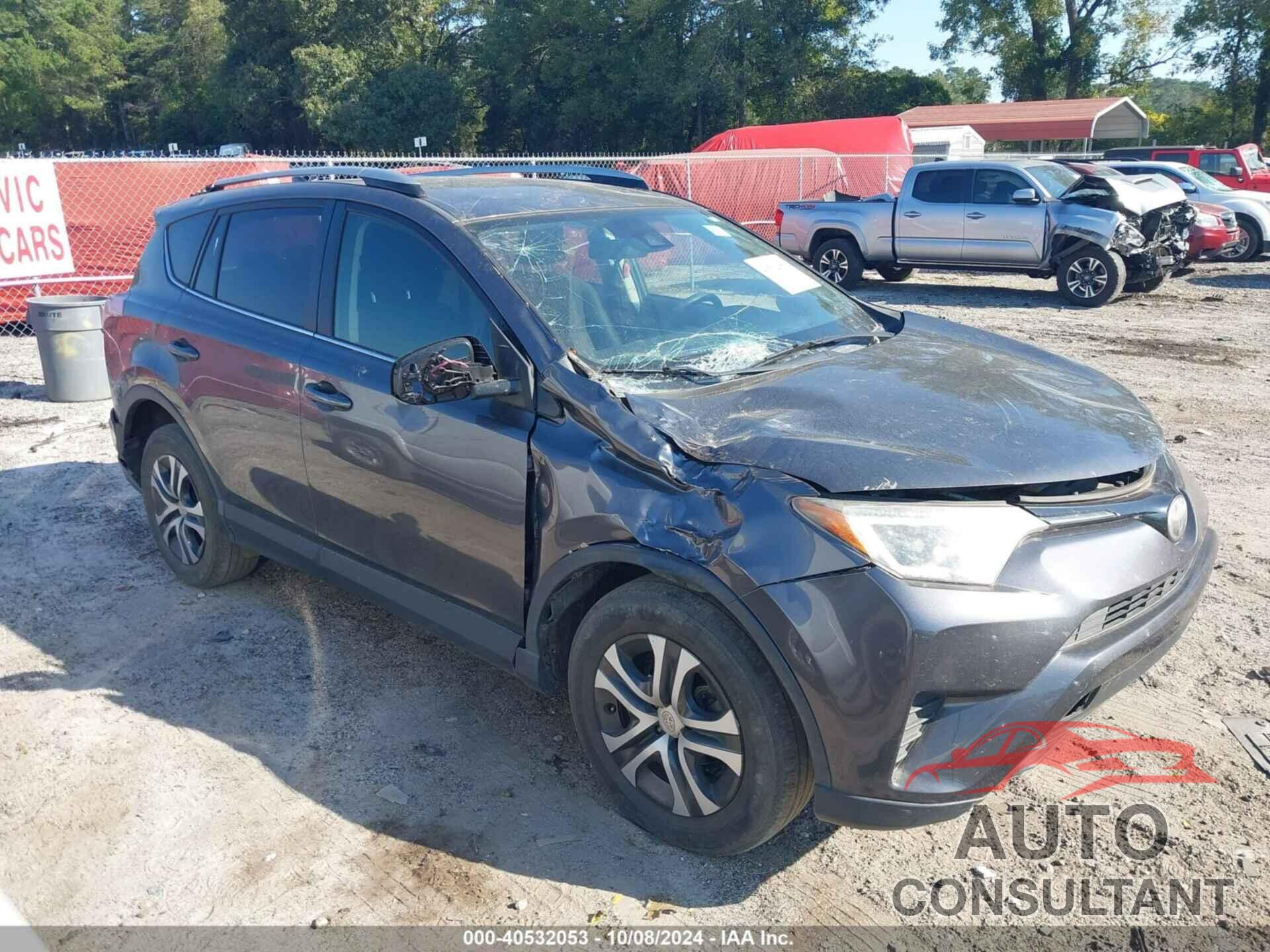 TOYOTA RAV4 2017 - JTMZFREV7HJ135867