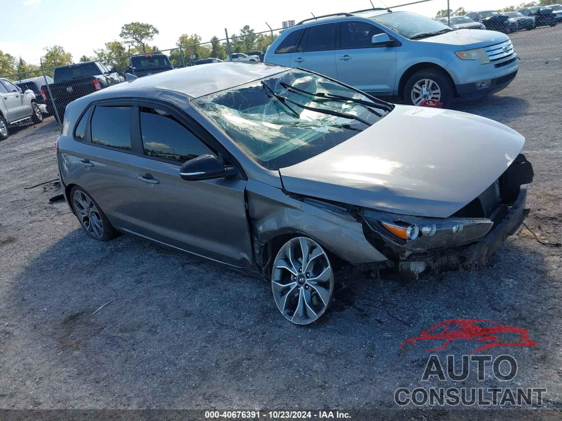 HYUNDAI ELANTRA GT 2020 - KMHH55LC2LU143791