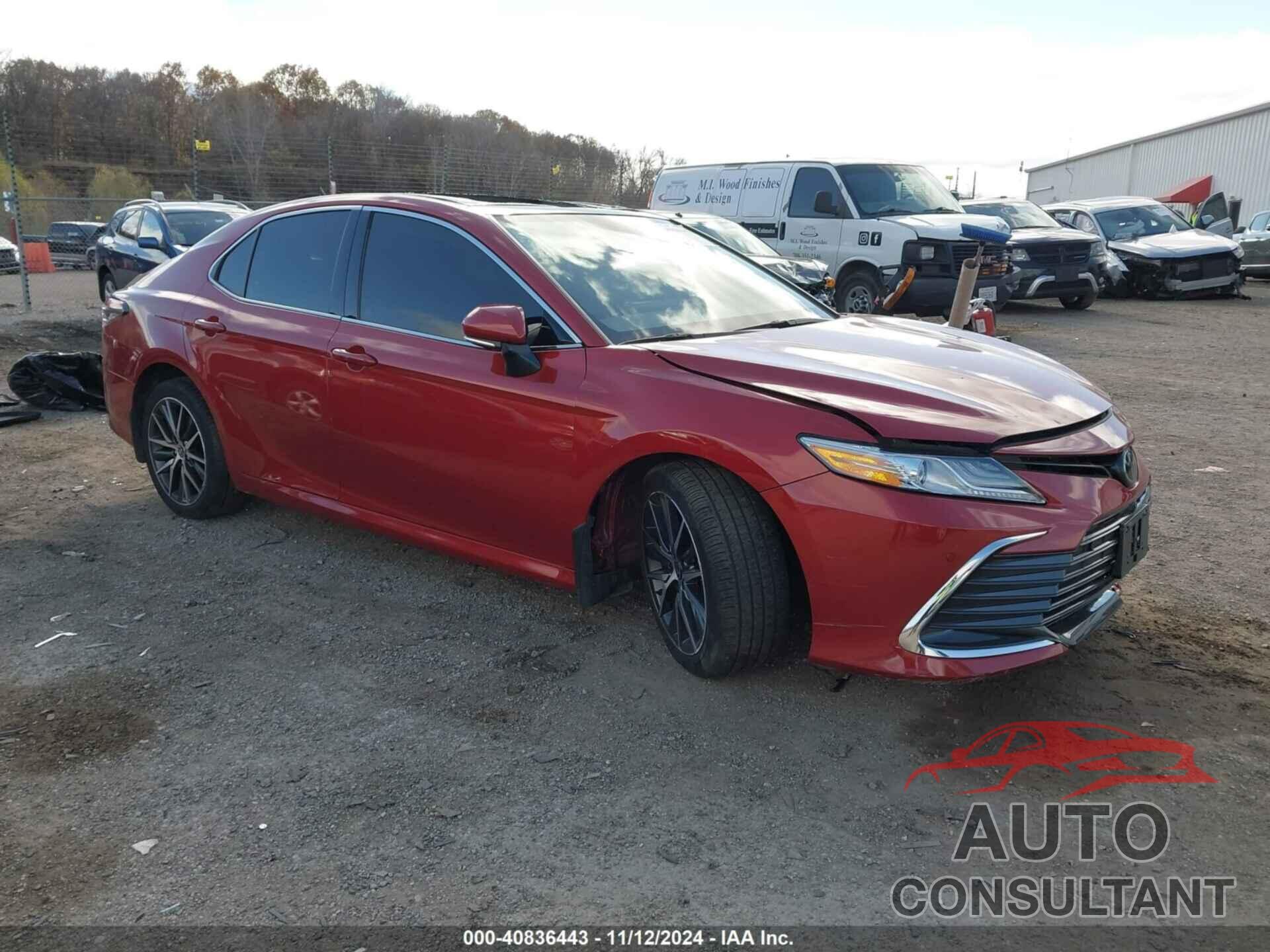 TOYOTA CAMRY 2023 - 4T1F11BK9PU095622