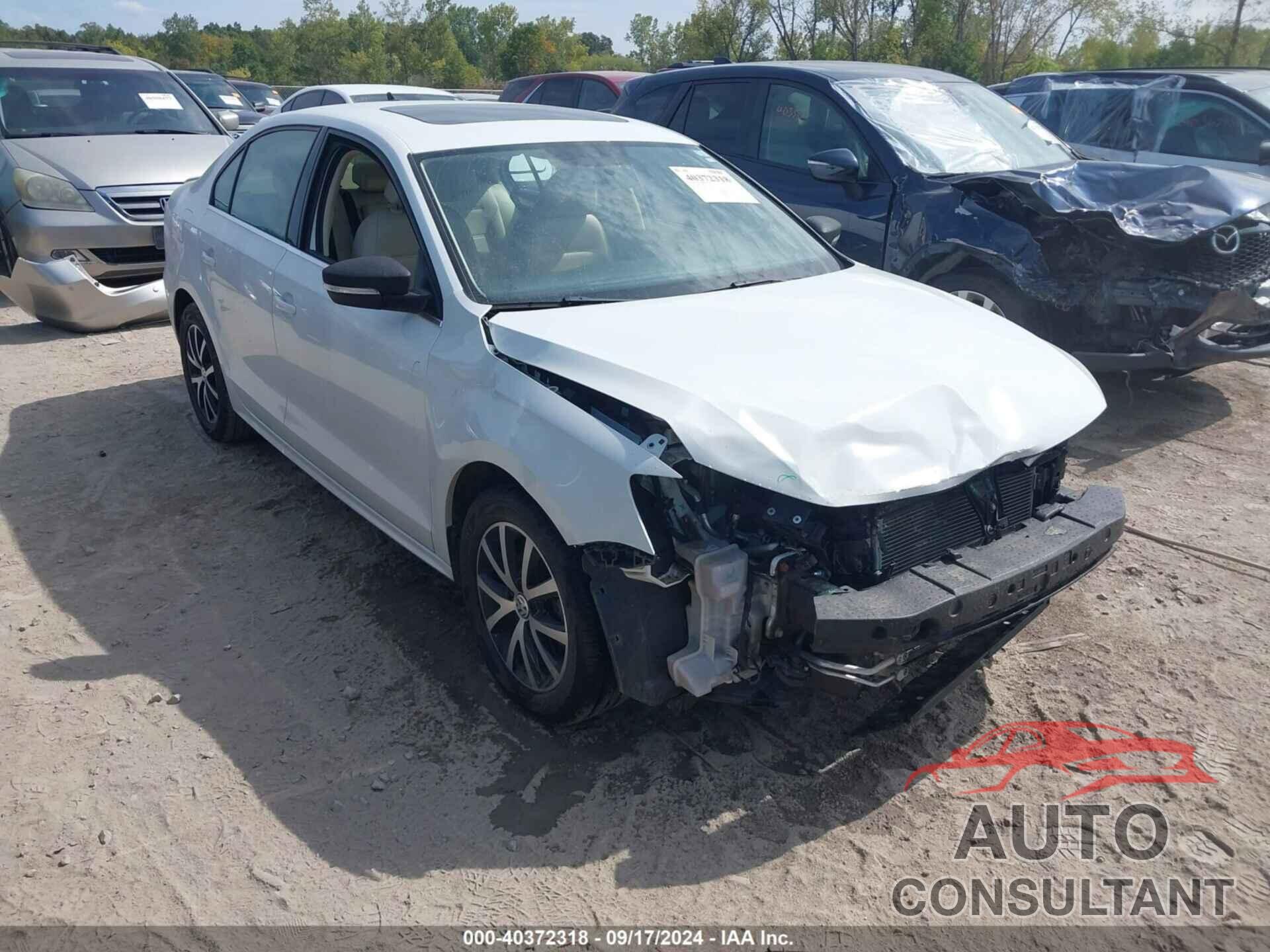 VOLKSWAGEN JETTA 2018 - 3VWB67AJ3JM247399