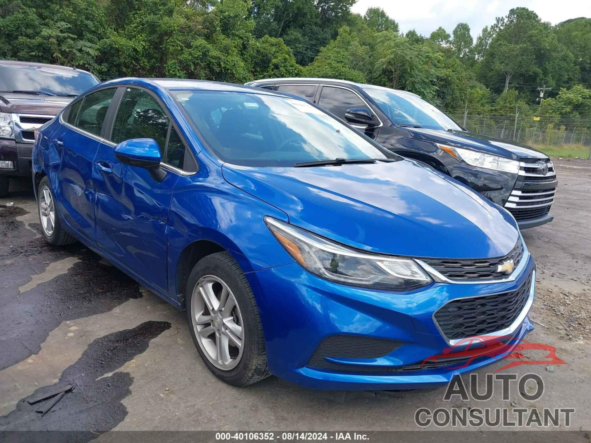 CHEVROLET CRUZE 2018 - 1G1BE5SM2J7235525