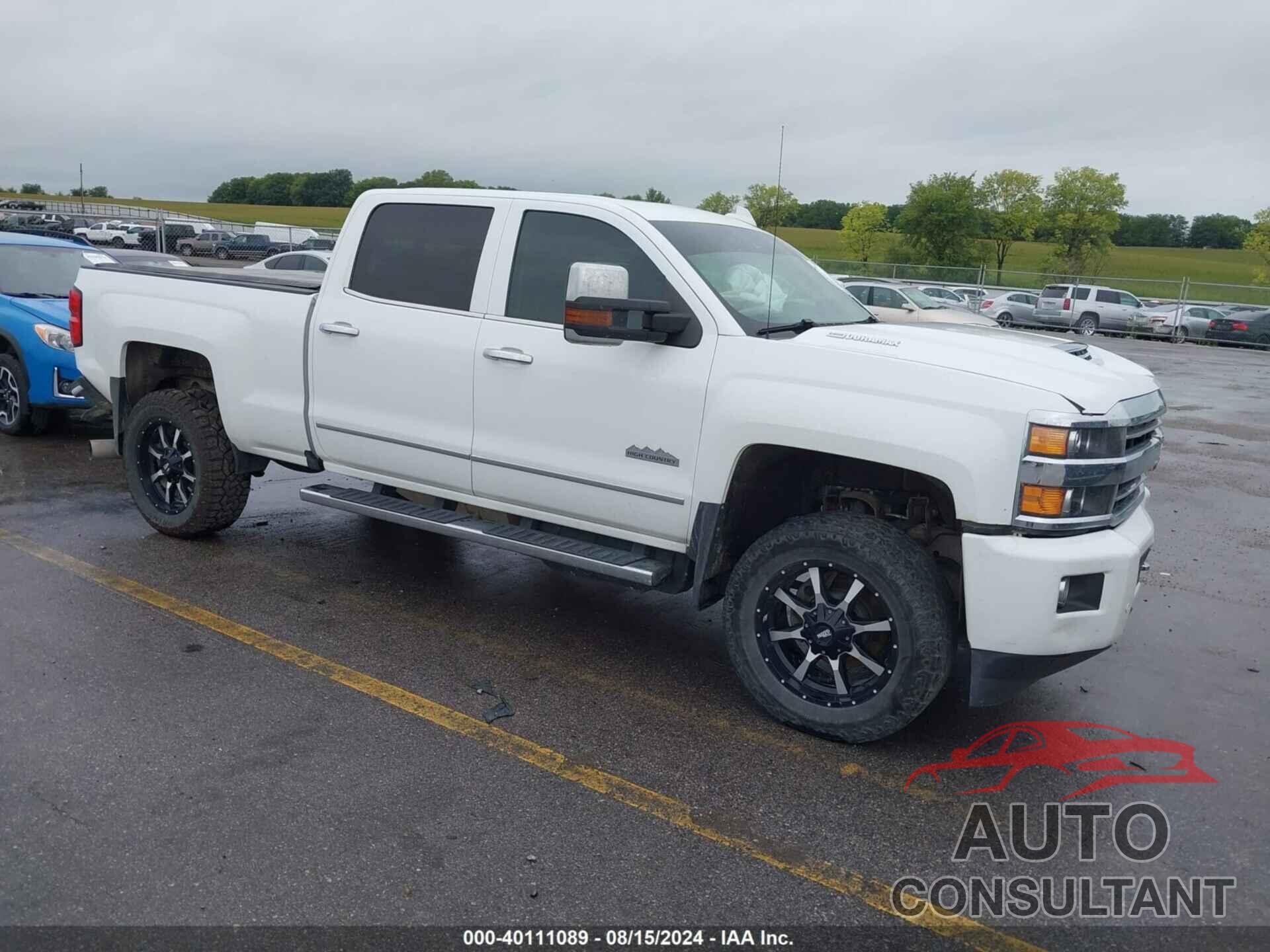 CHEVROLET SILVERADO 2500HD 2018 - 1GC1KXEY8JF222175