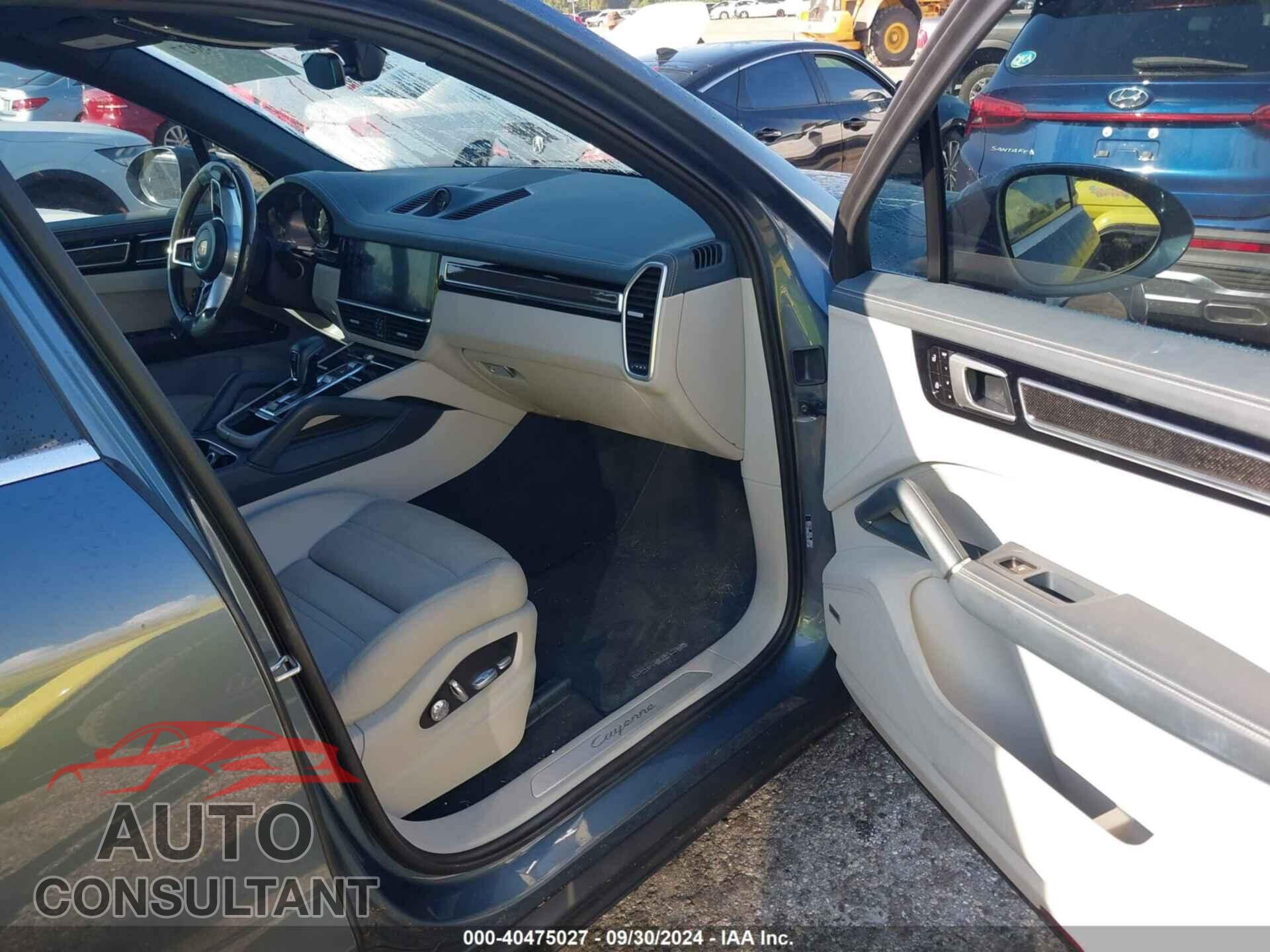 PORSCHE CAYENNE 2019 - WP1AE2AY7KDA51141