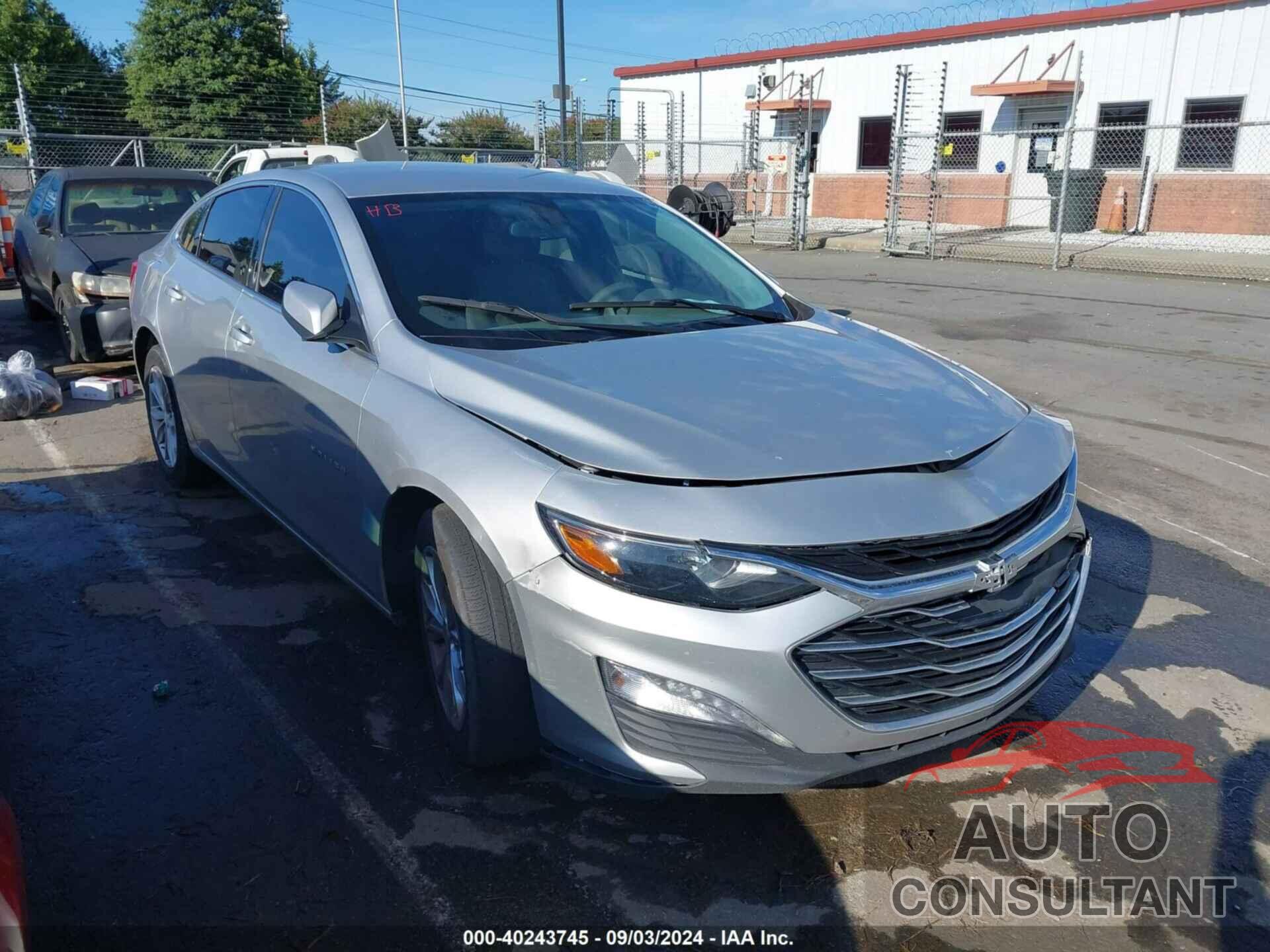 CHEVROLET MALIBU 2020 - 1G1ZD5ST5LF041847