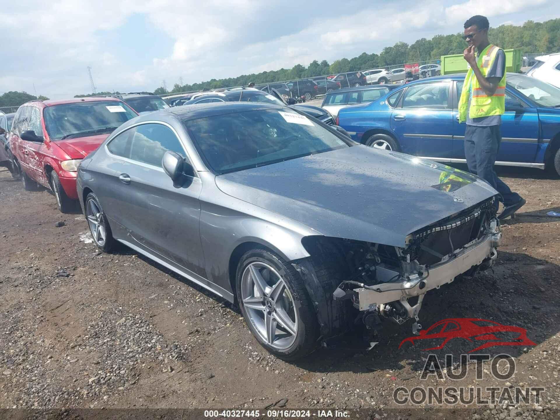 MERCEDES-BENZ C 300 2018 - WDDWJ4KB3JF681630