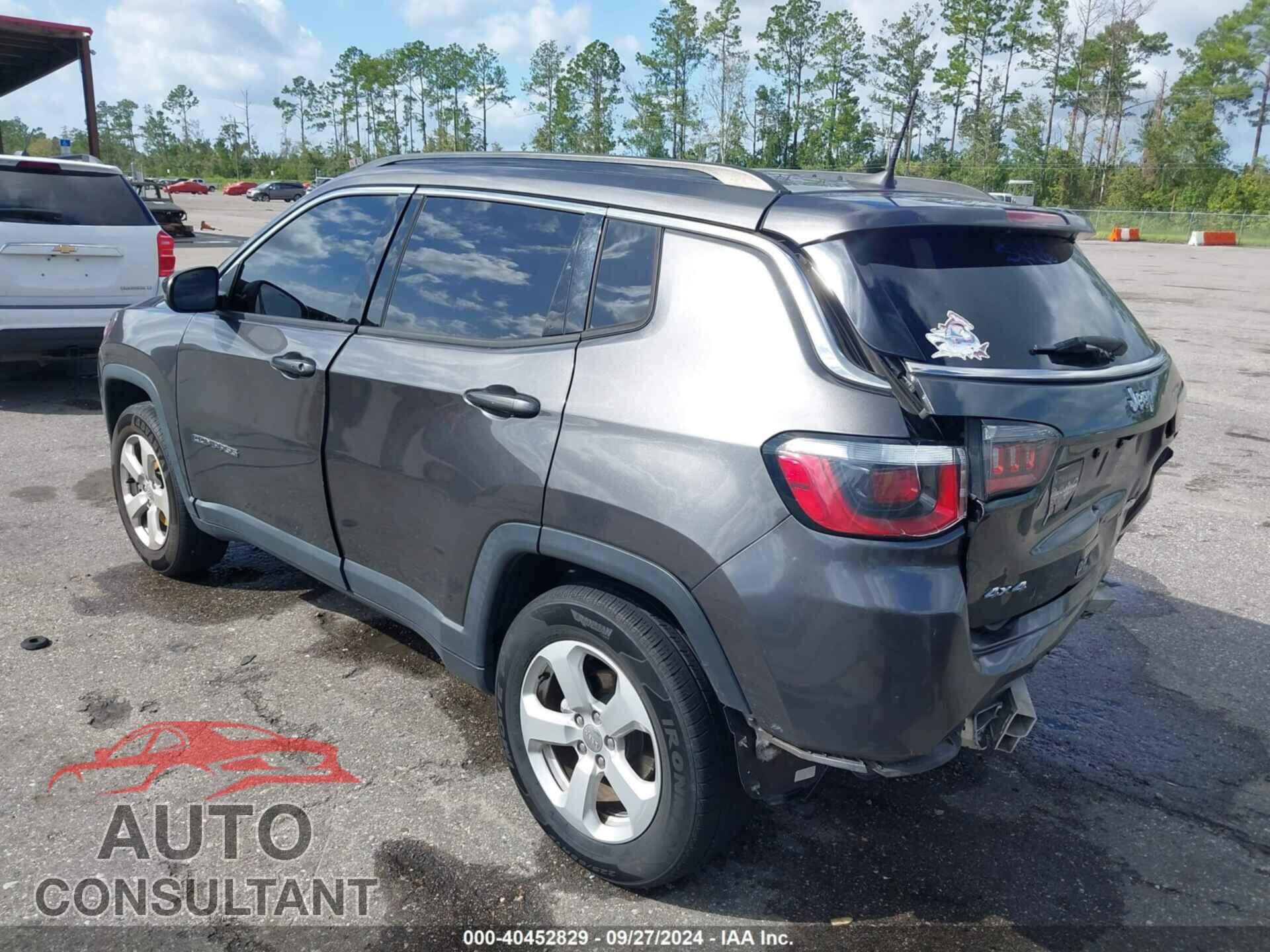 JEEP COMPASS 2018 - 3C4NJDBB4JT307877