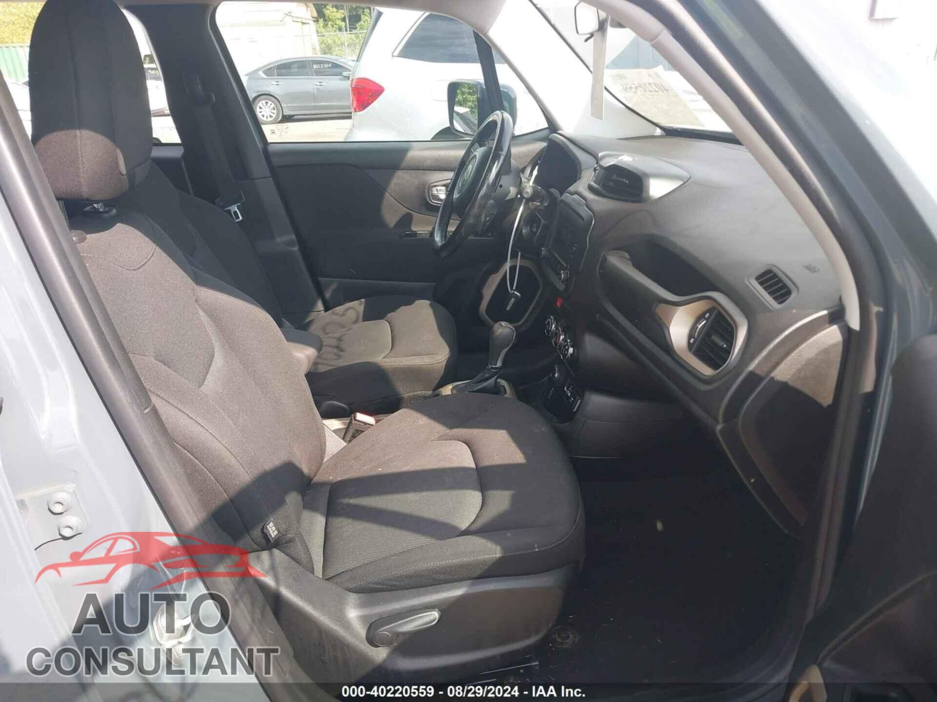JEEP RENEGADE 2017 - ZACCJBBB7HPG33573