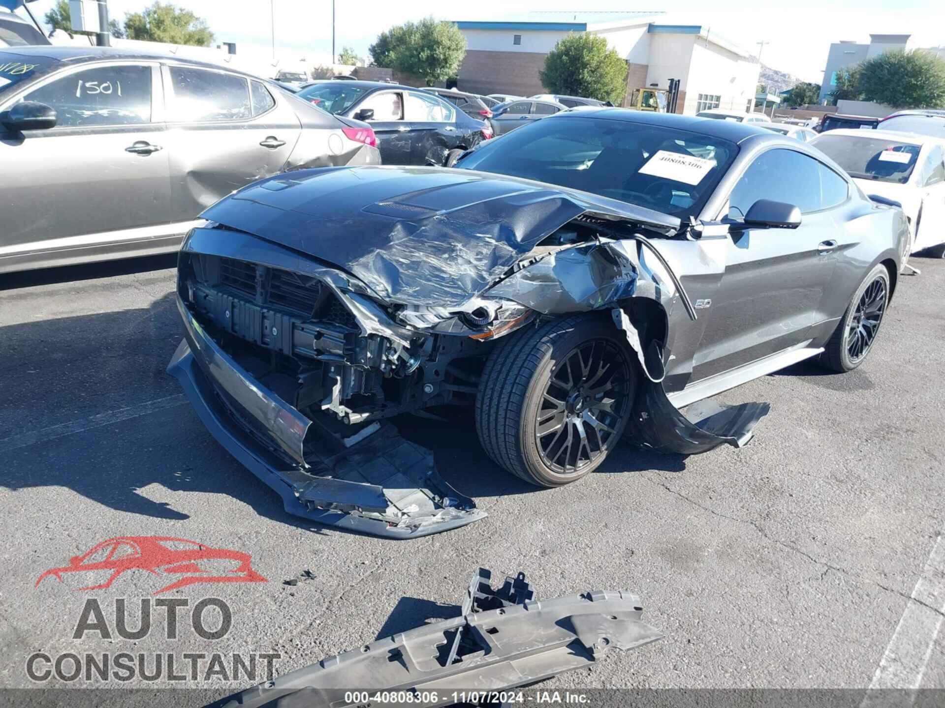 FORD MUSTANG 2020 - 1FA6P8CF6L5127207