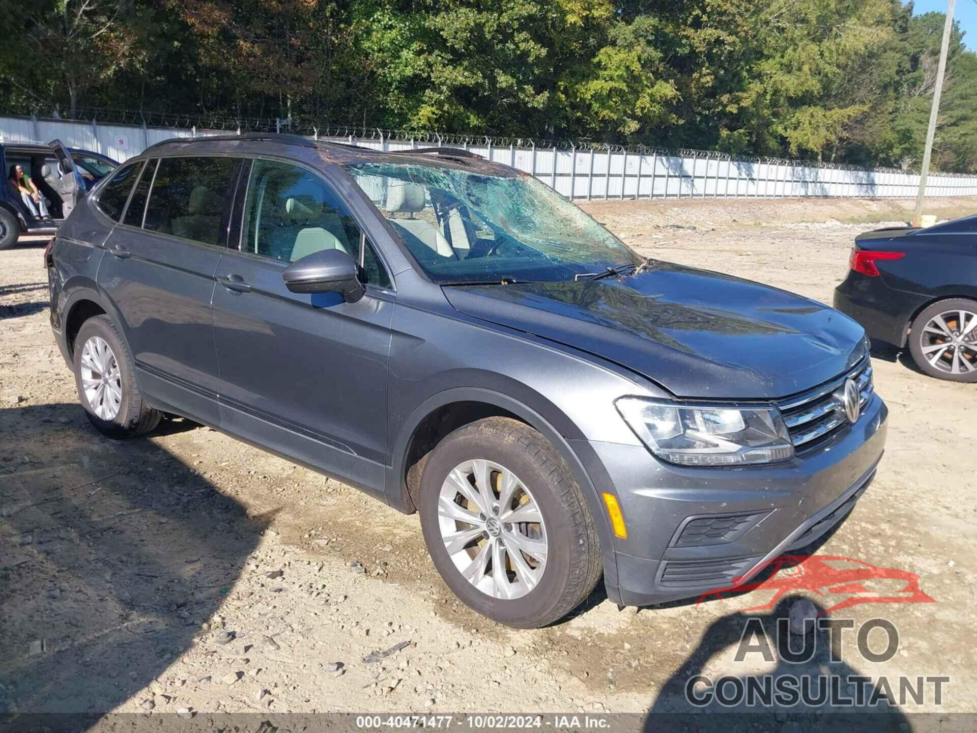 VOLKSWAGEN TIGUAN 2018 - 3VV3B7AX4JM171295