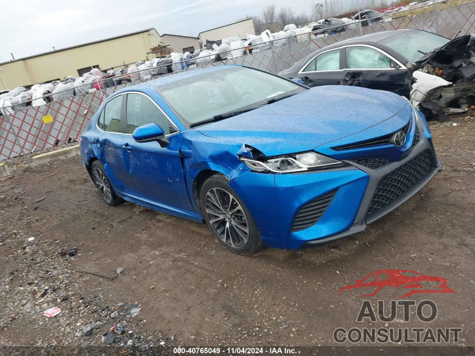 TOYOTA CAMRY 2018 - 4T1B11HK9JU129314