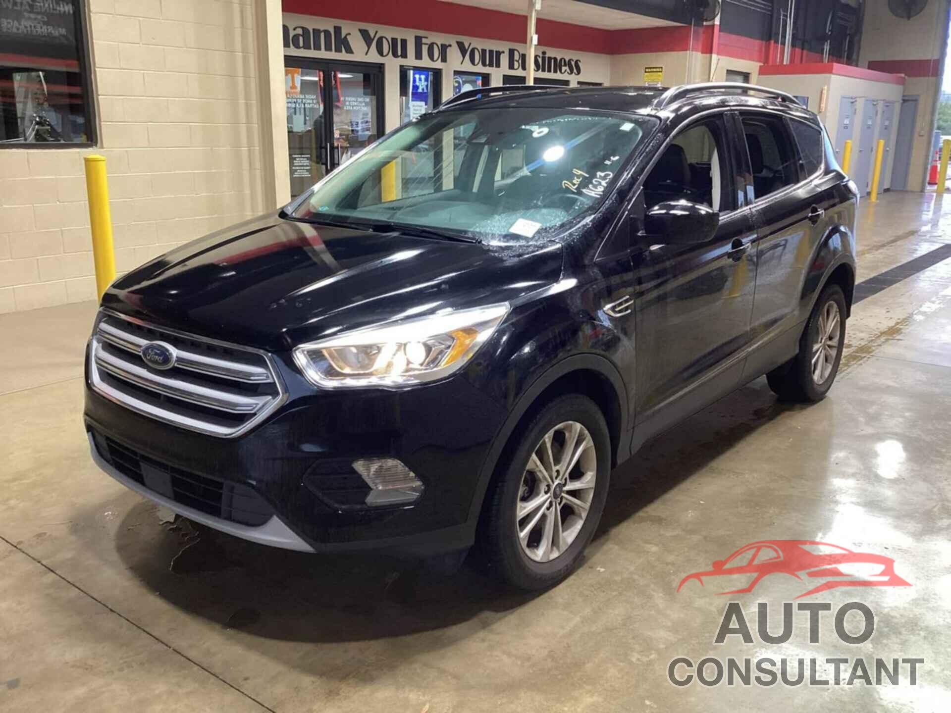 FORD ESCAPE 2018 - 1FMCU9HD1JUC88923