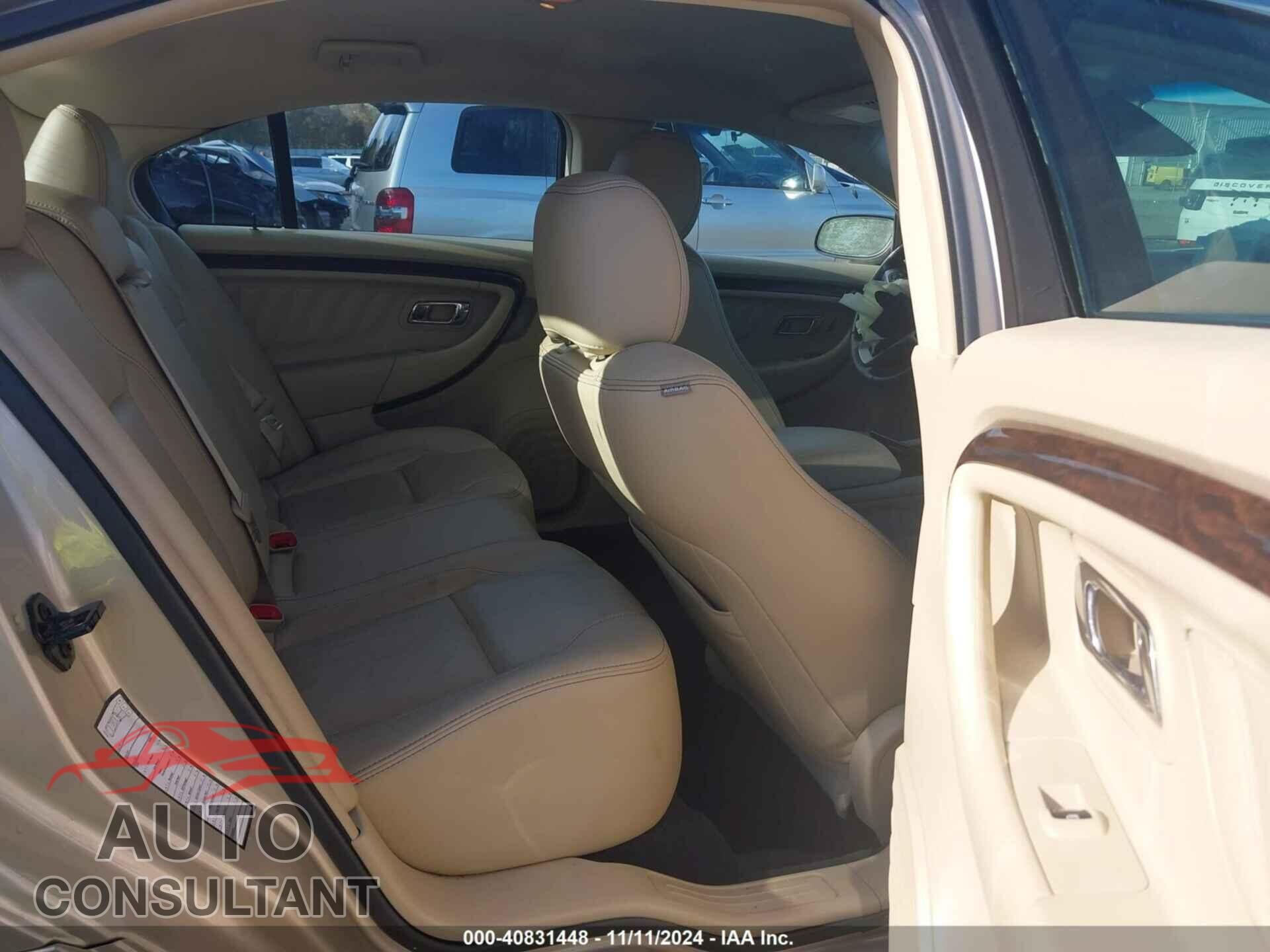 FORD TAURUS 2017 - 1FAHP2F82HG113724