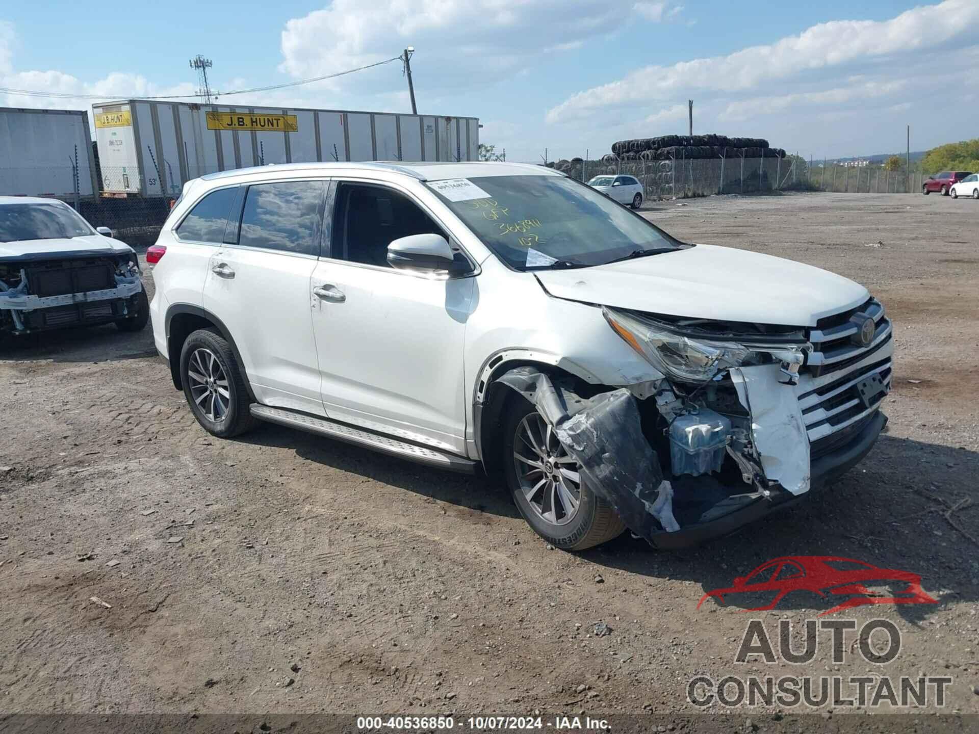 TOYOTA HIGHLANDER 2018 - 5TDKZRFHXJS548361