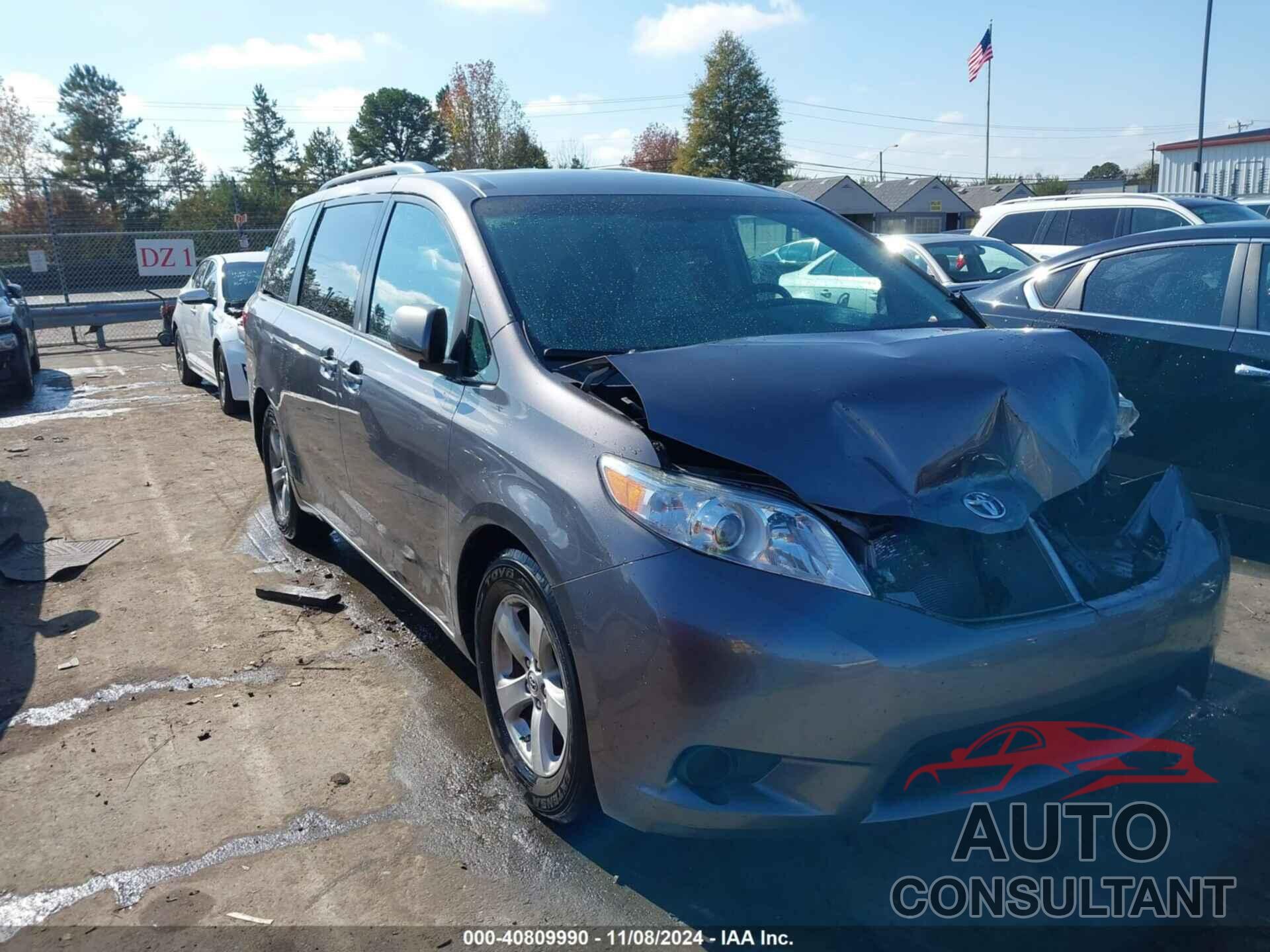 TOYOTA SIENNA 2015 - 5TDKK3DC7FS657733