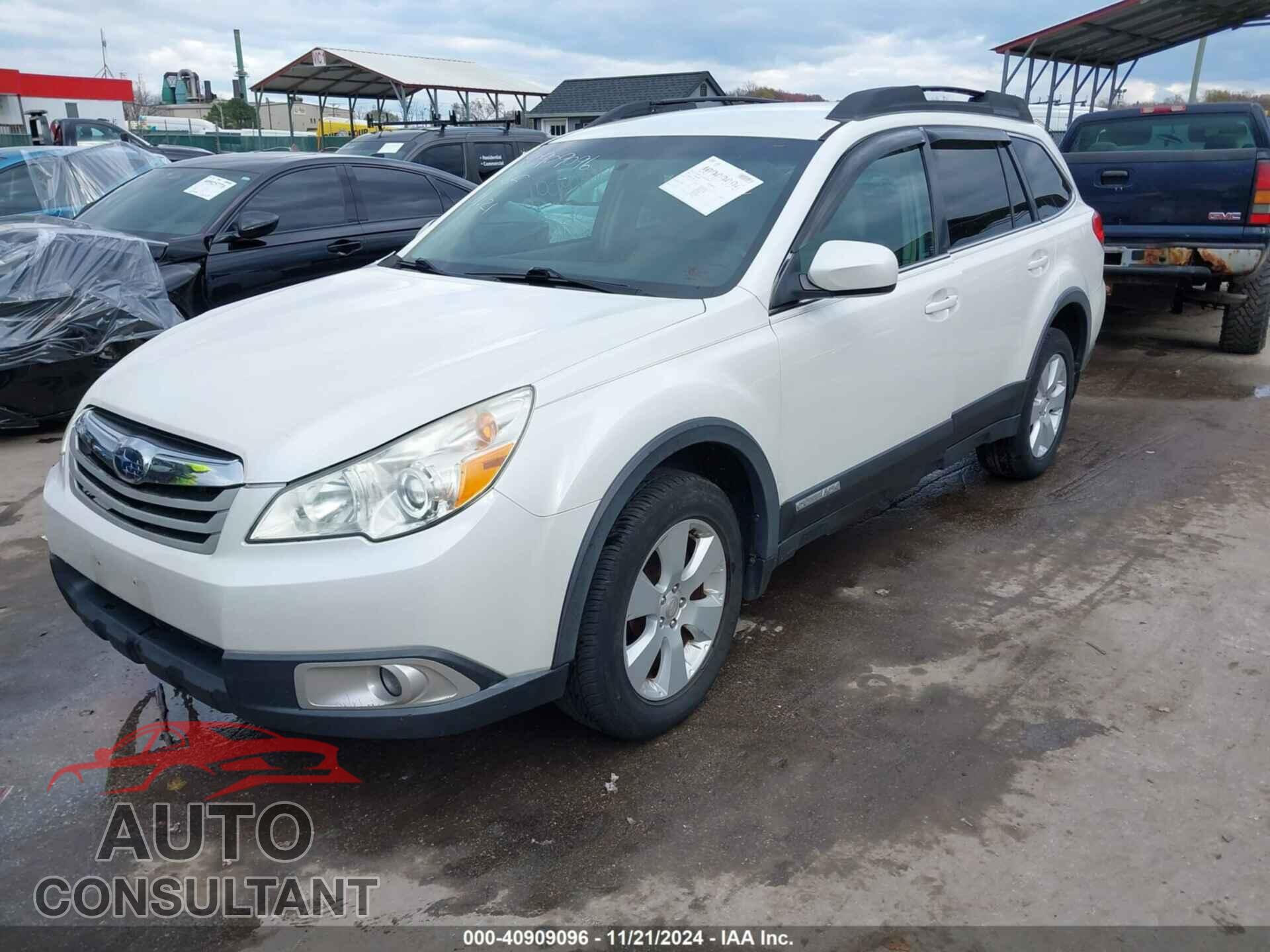 SUBARU OUTBACK 2011 - 4S4BRBCC8B3435152