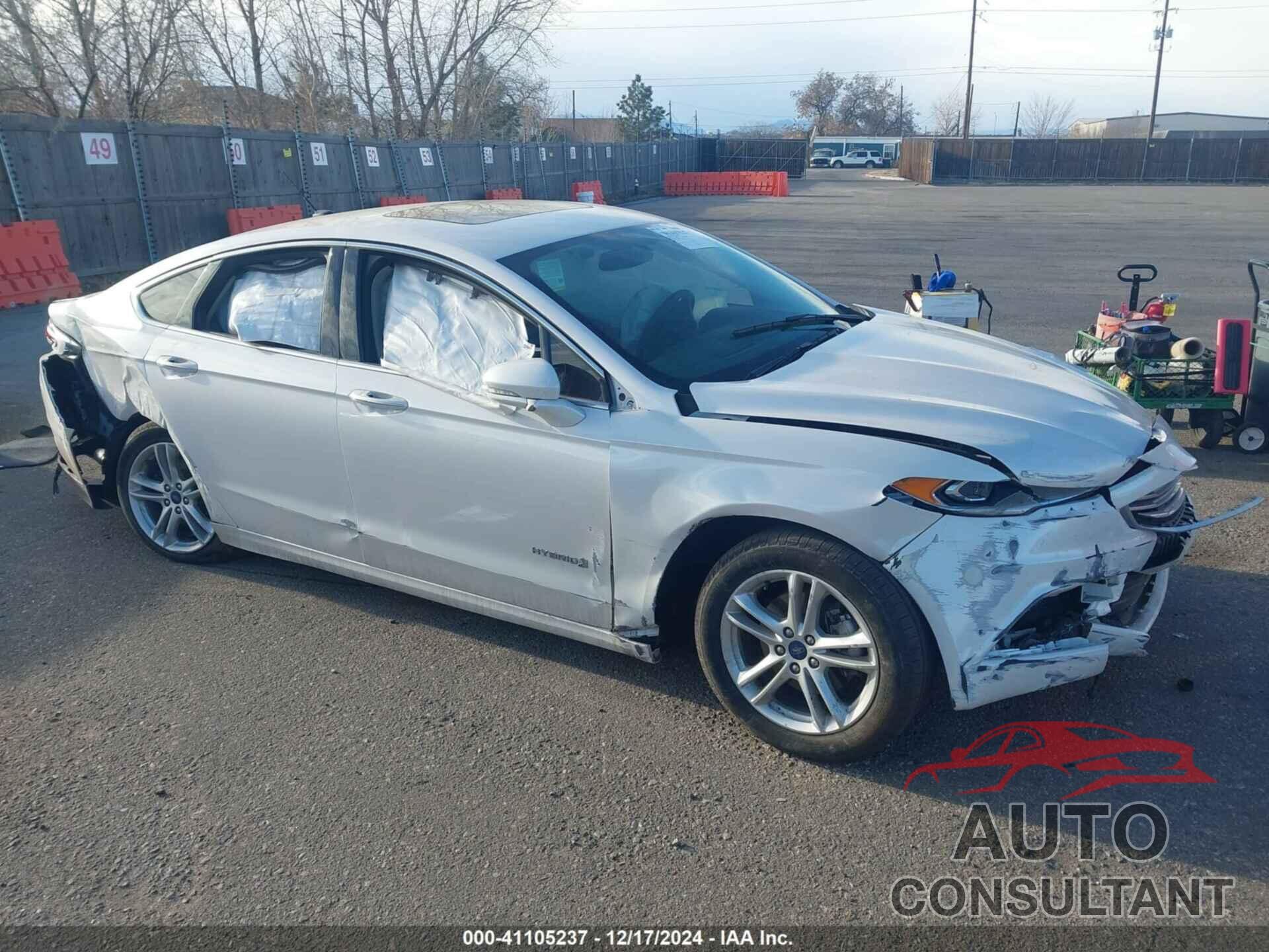 FORD FUSION HYBRID 2018 - 3FA6P0LU4JR145134
